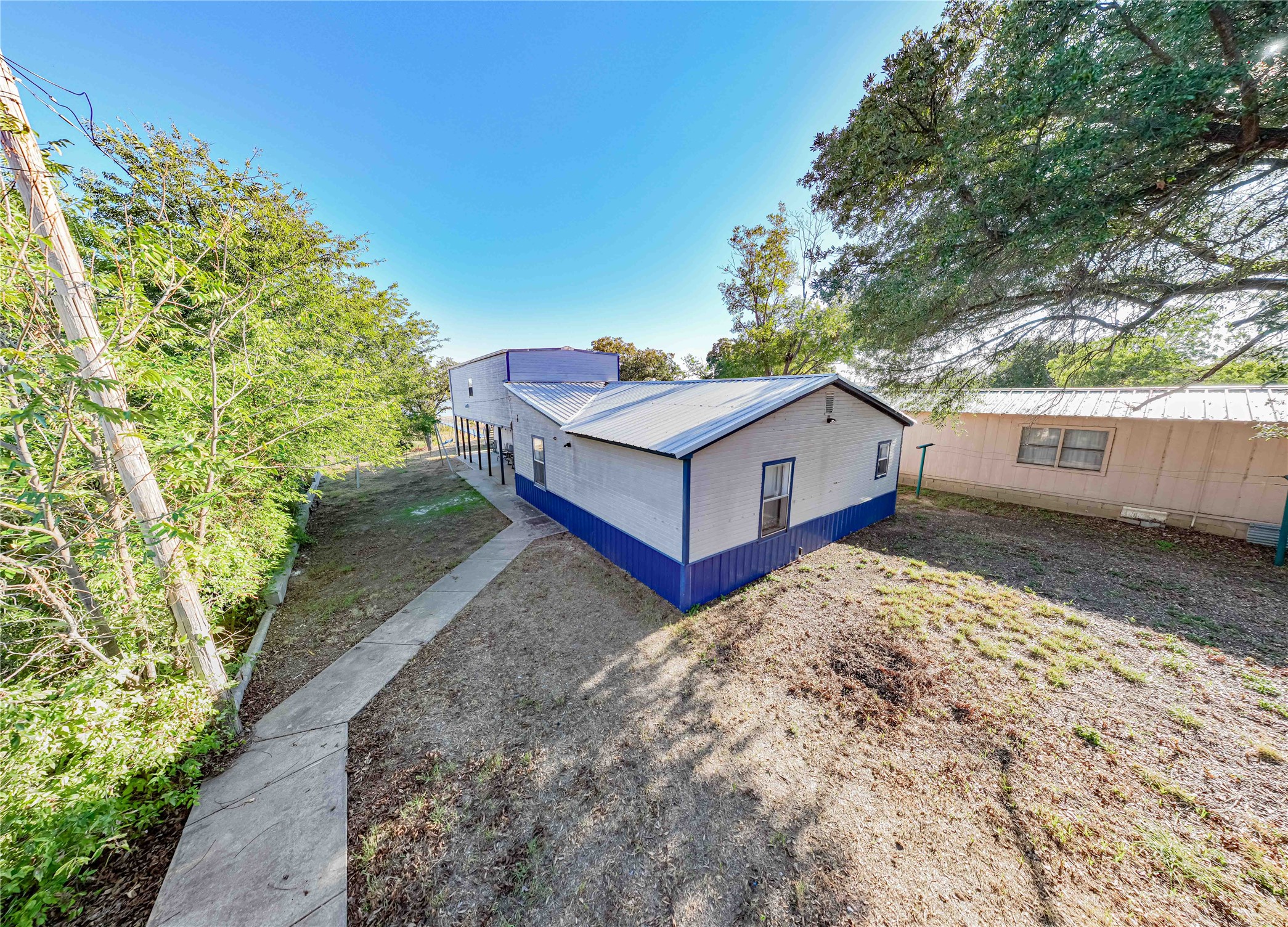 9436 County Road 204 — photo