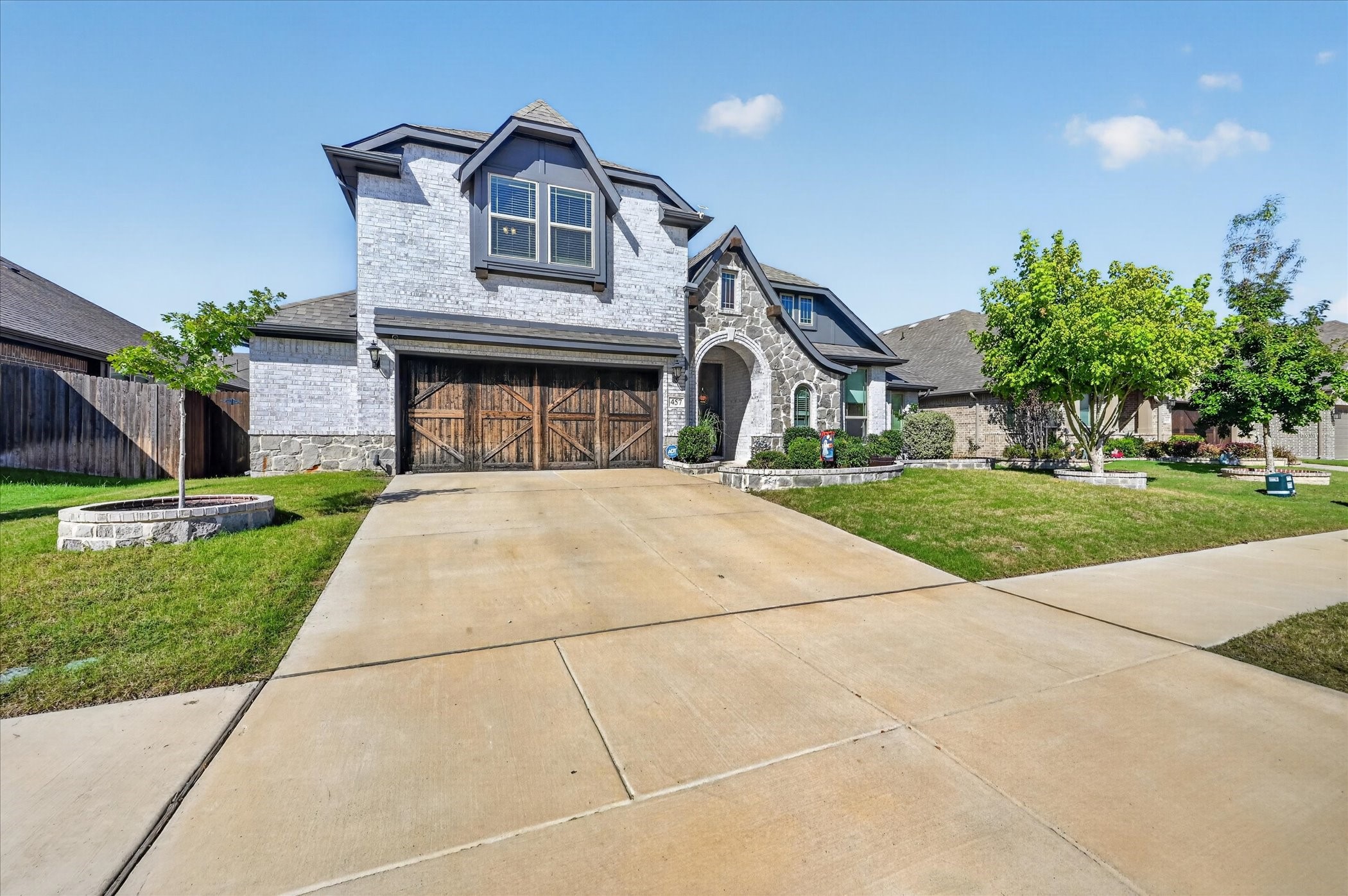 457 Wolf Creek Drive — photo