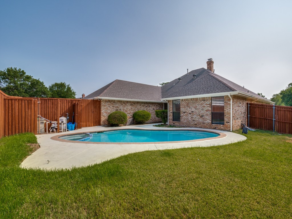 629 Bent Creek Drive — photo