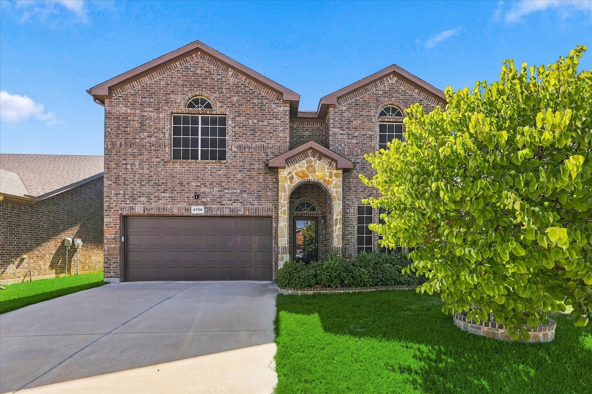 4716 Kendrick Peak Way — photo