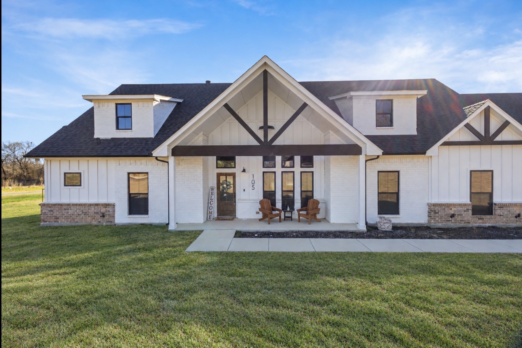 105 Proctor Lane — photo