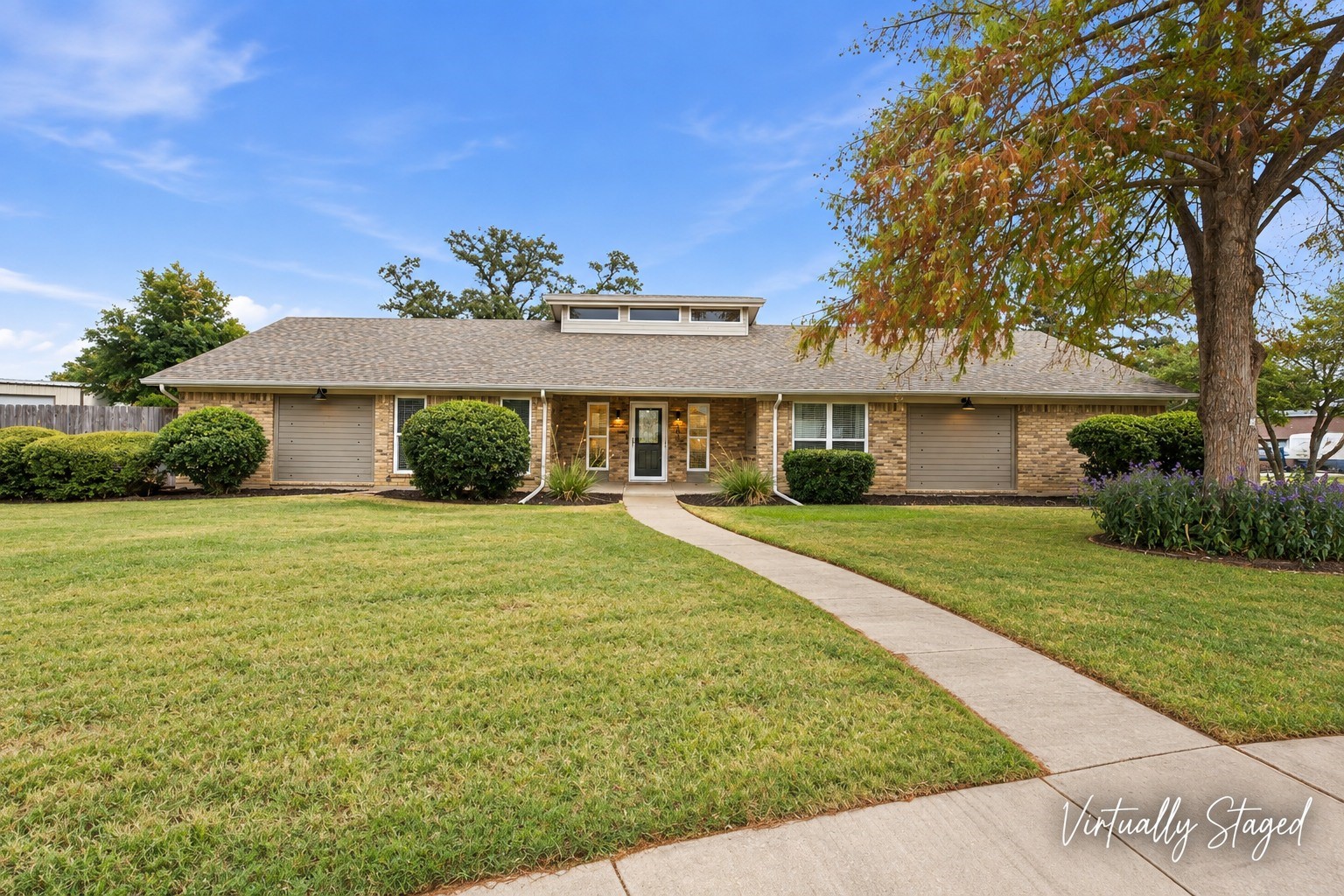 200 Lansford Drive — photo