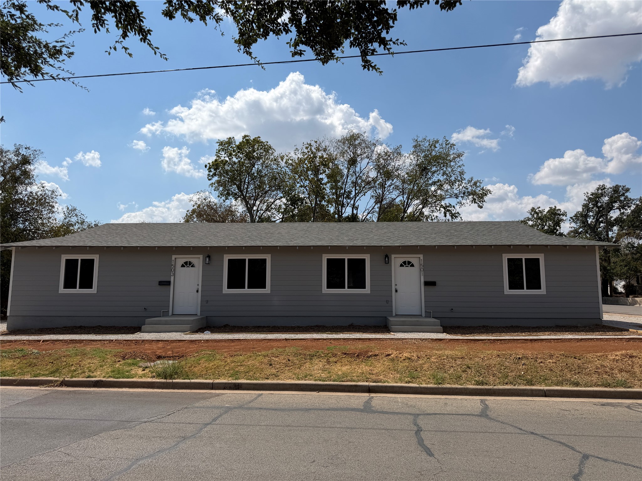 1503 Vine Street — photo