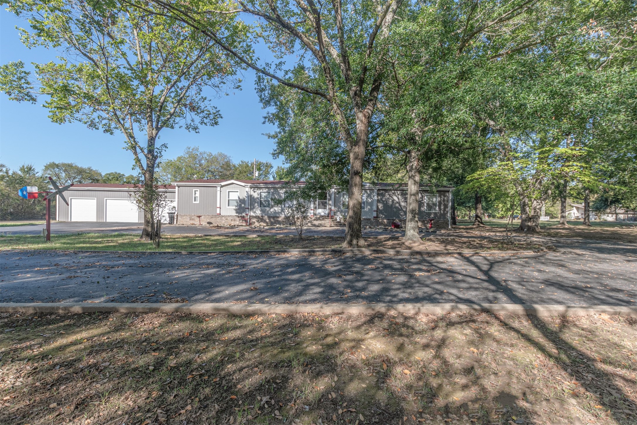 138 S Campbell Street — photo