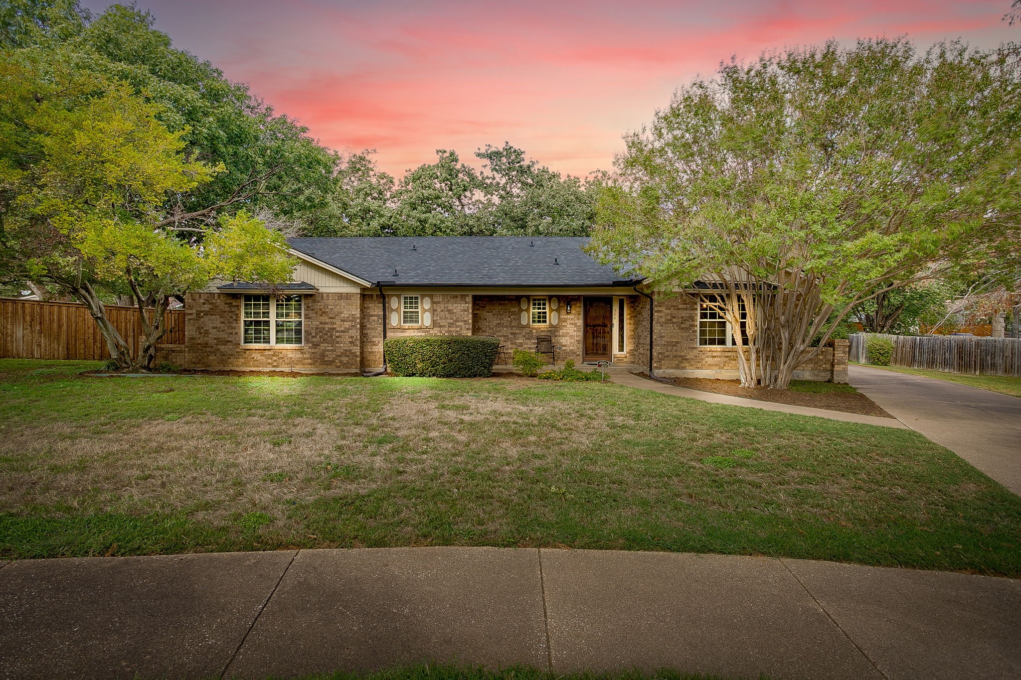 504 Regina Court — photo