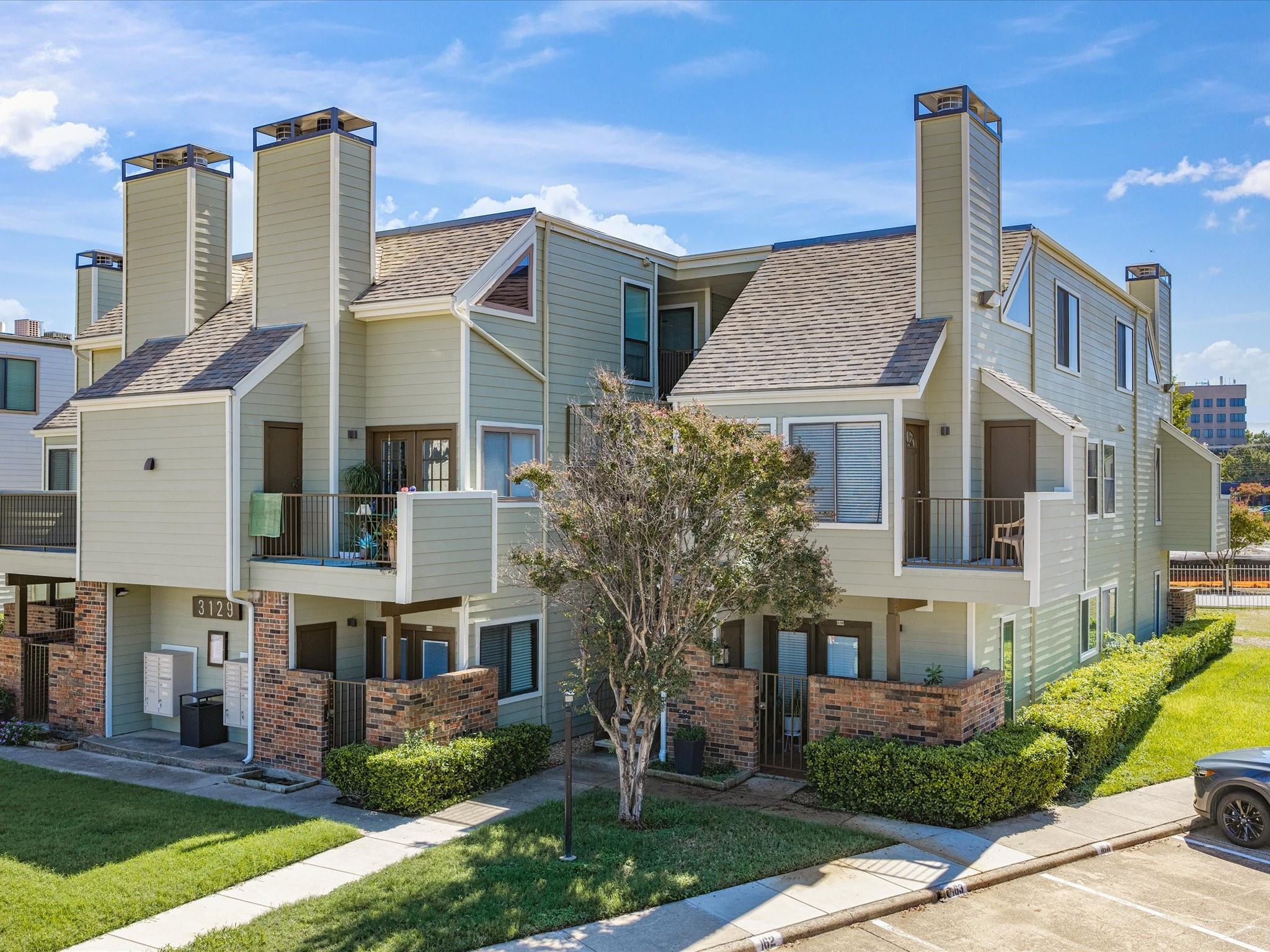 3129 Sondra Drive Unit 206 — photo