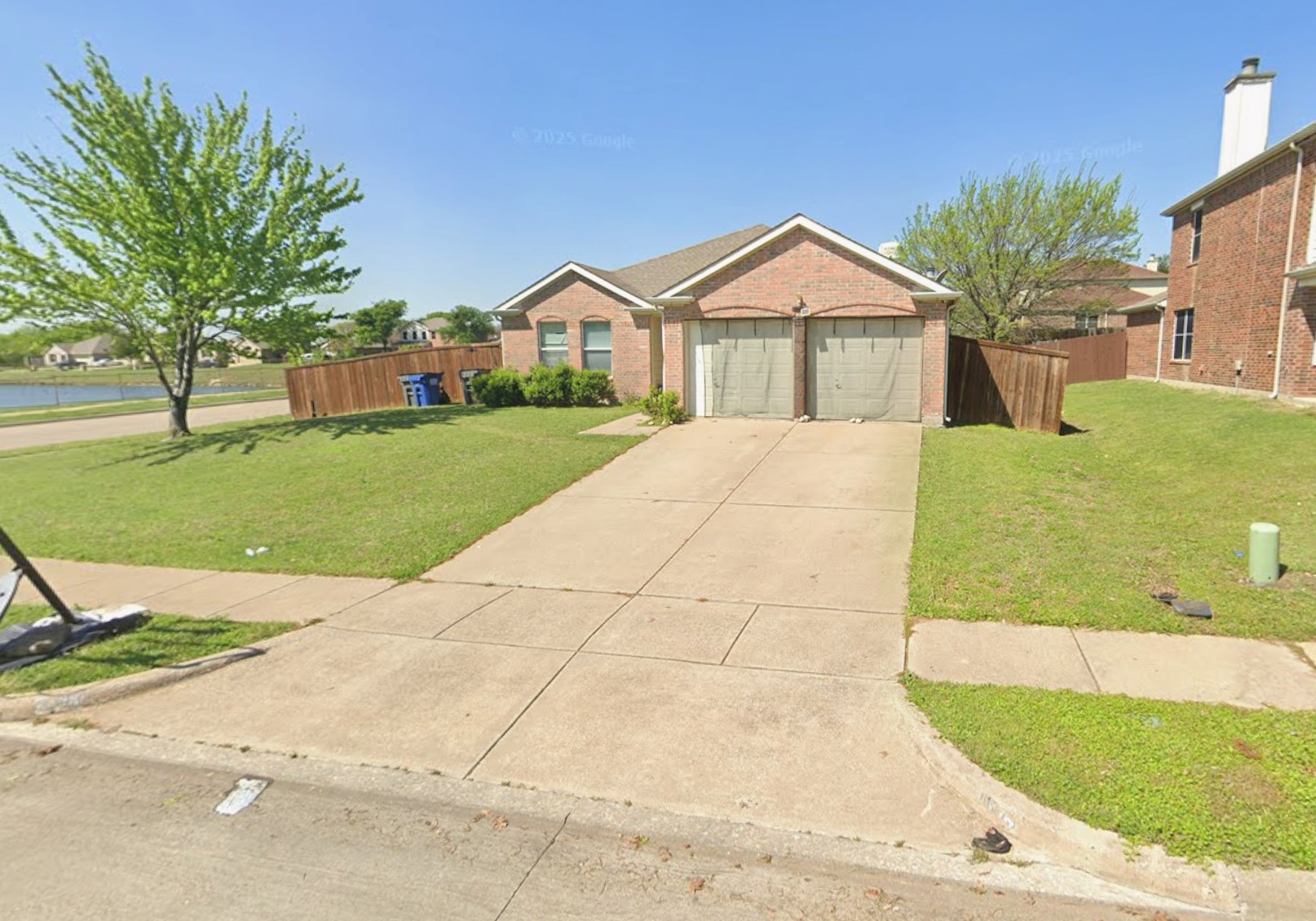 1603 Lakeside Drive — photo