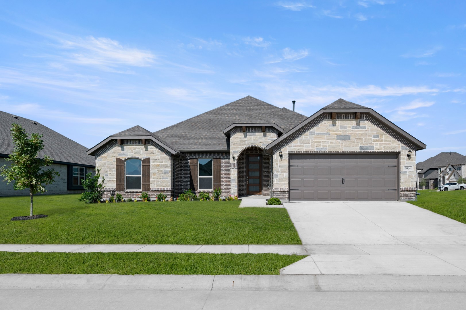 1004 Wedgestone Drive — photo