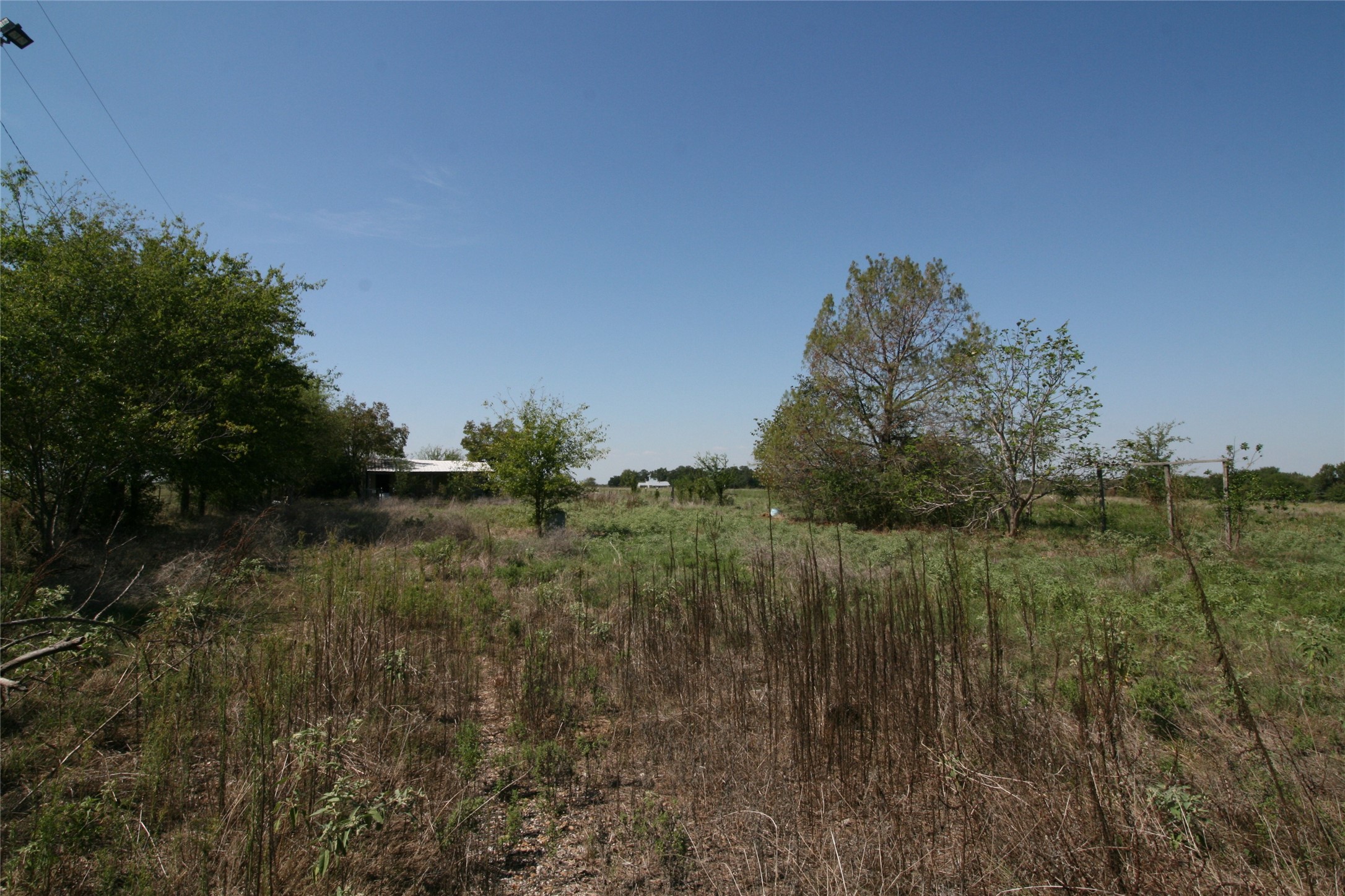 28084 FM 47 — photo