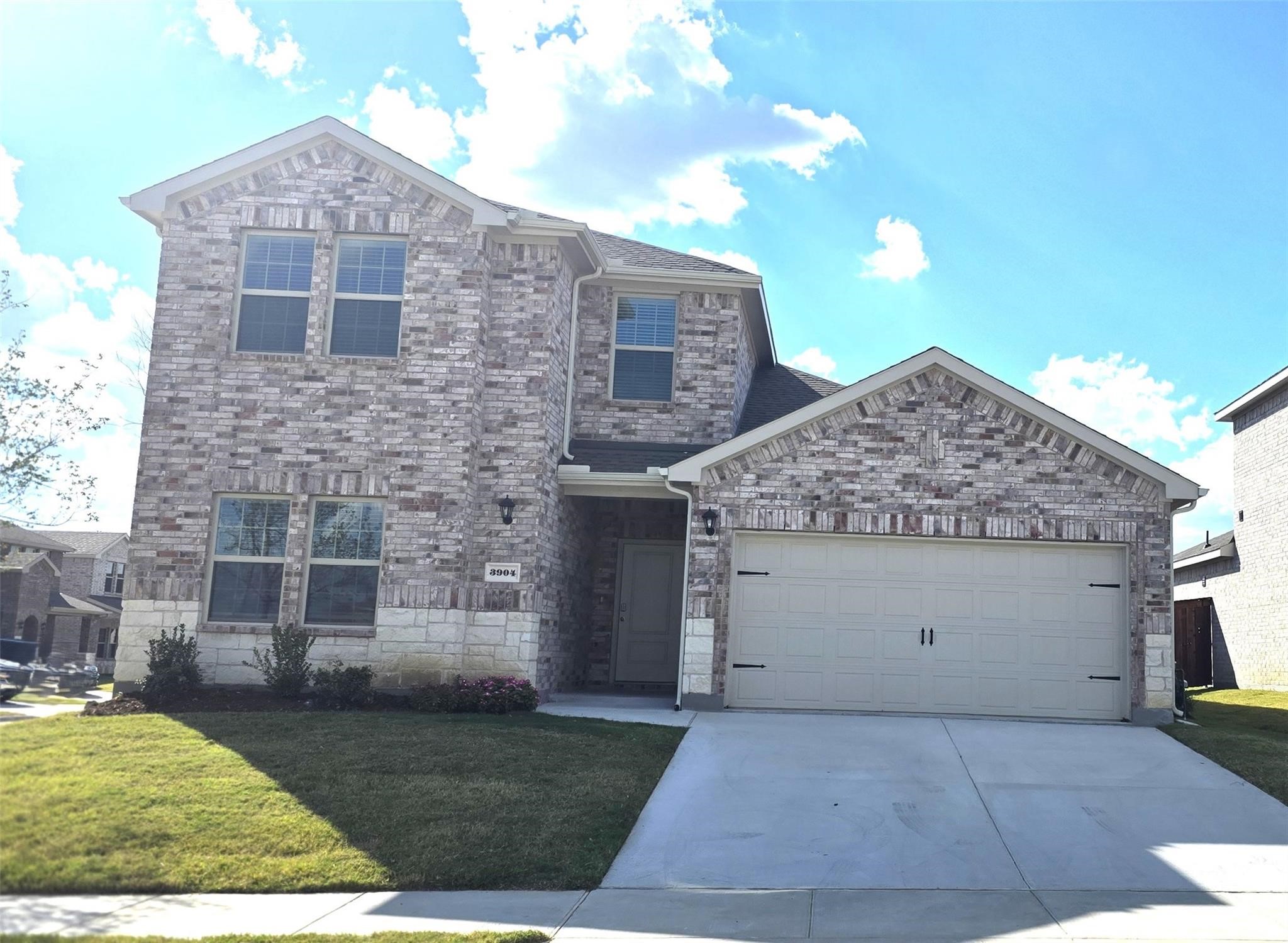 3904 Malachite Drive — photo