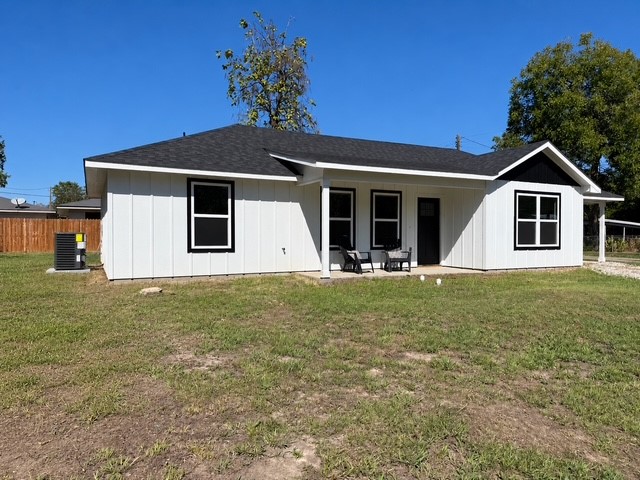 251 E Fort Worth Avenue — photo