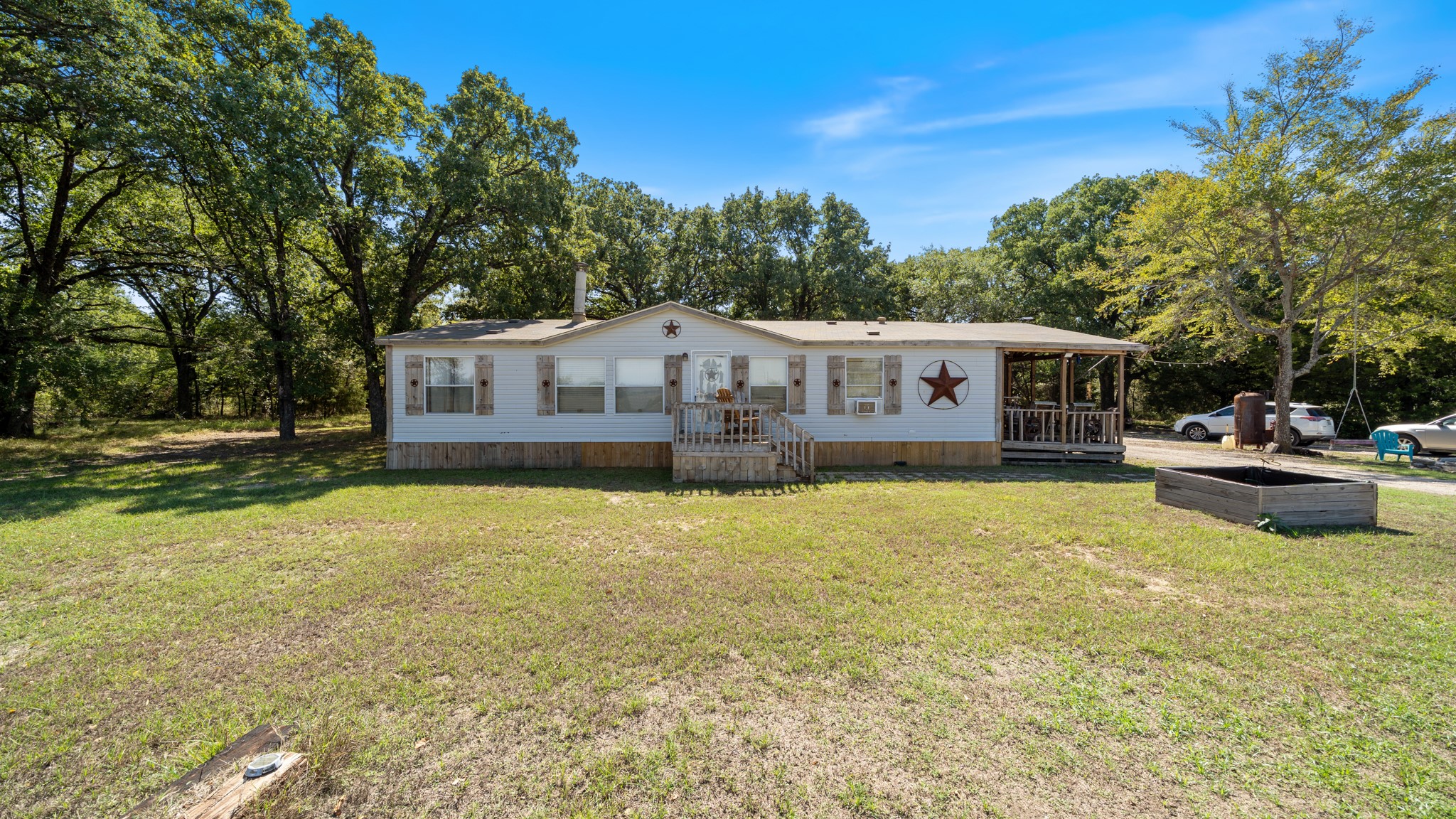 7163 FM 2451 — photo