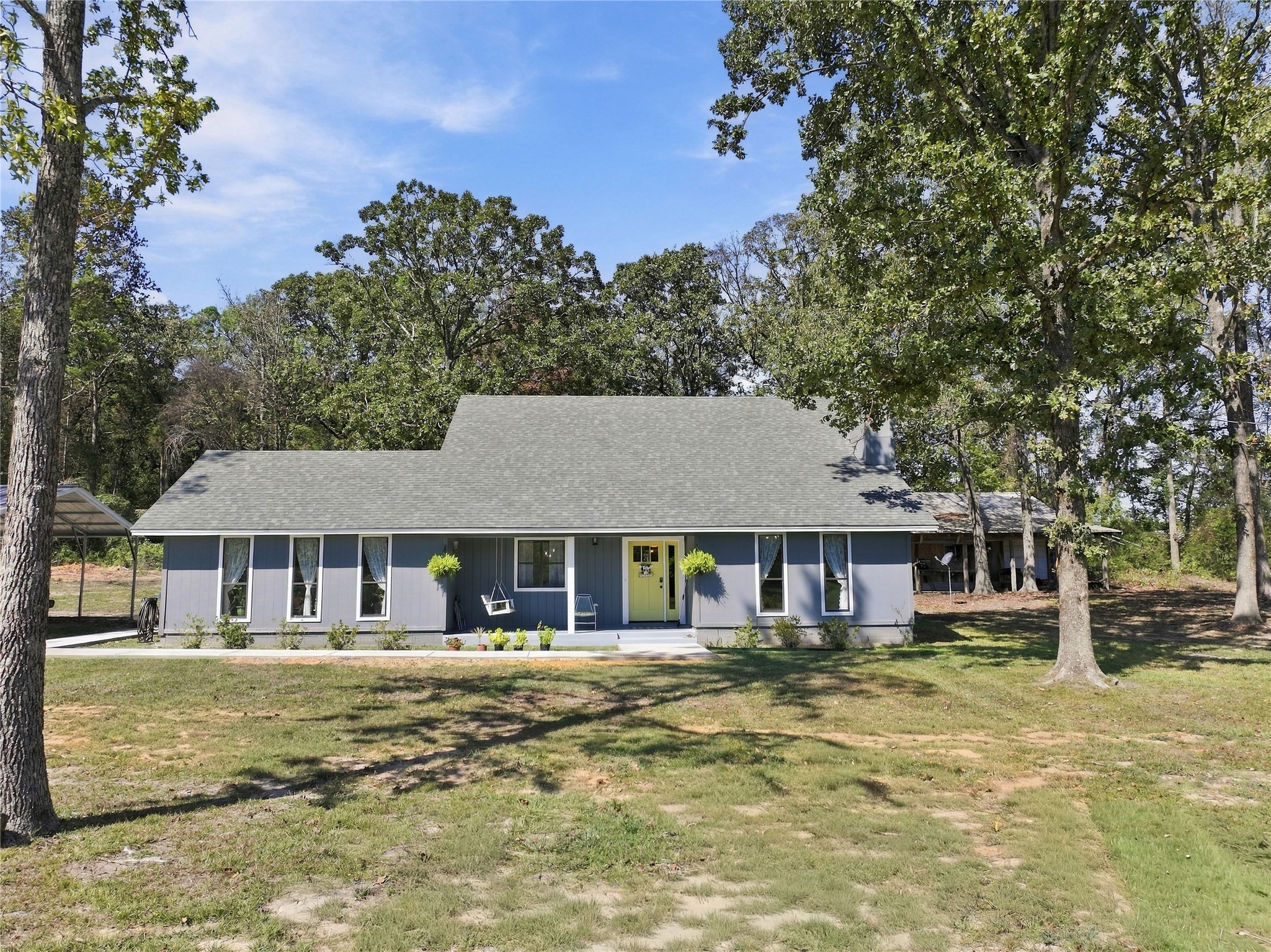 511 Oak Hill Rd — photo