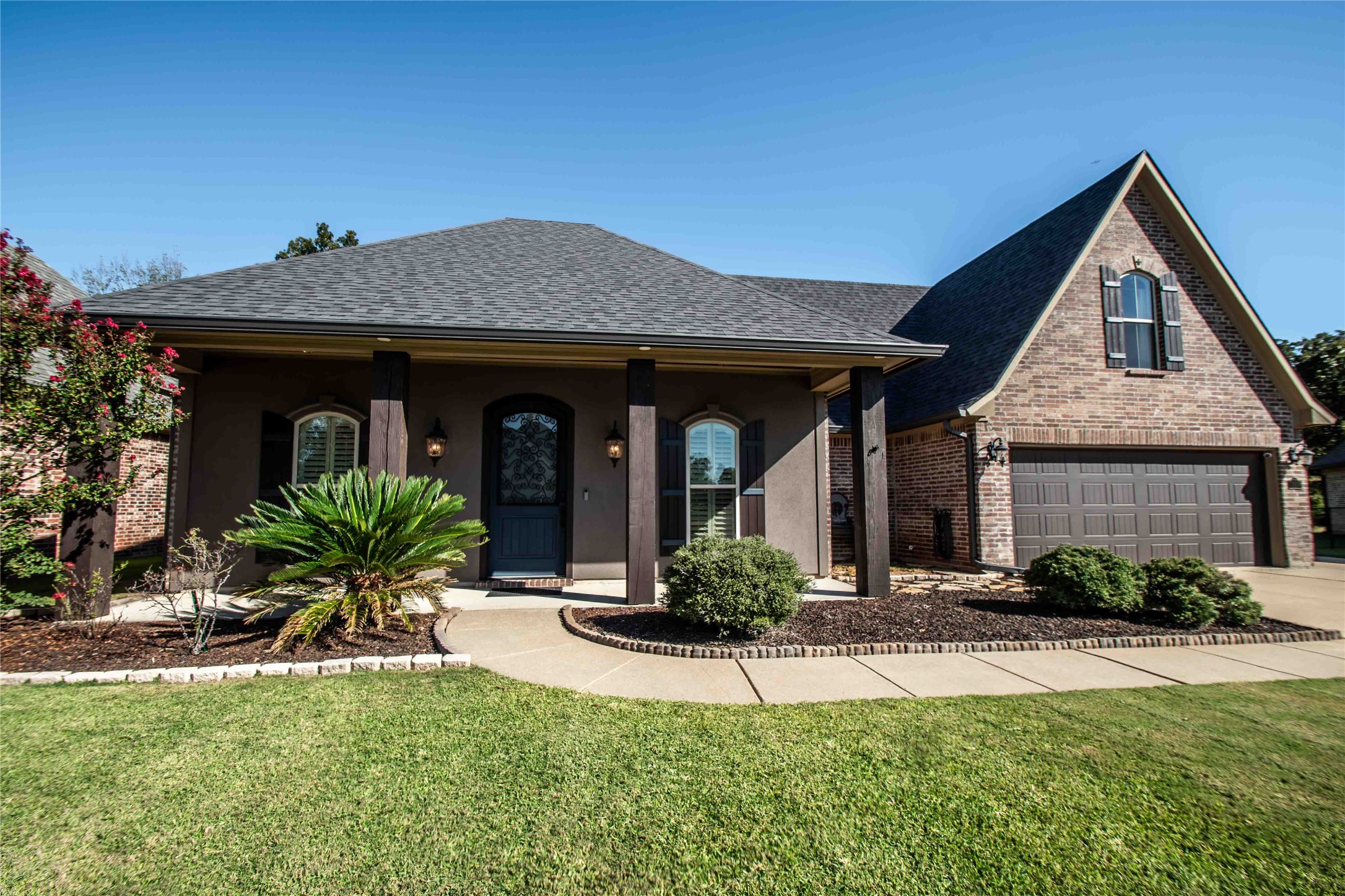 223 Morgan Court — photo
