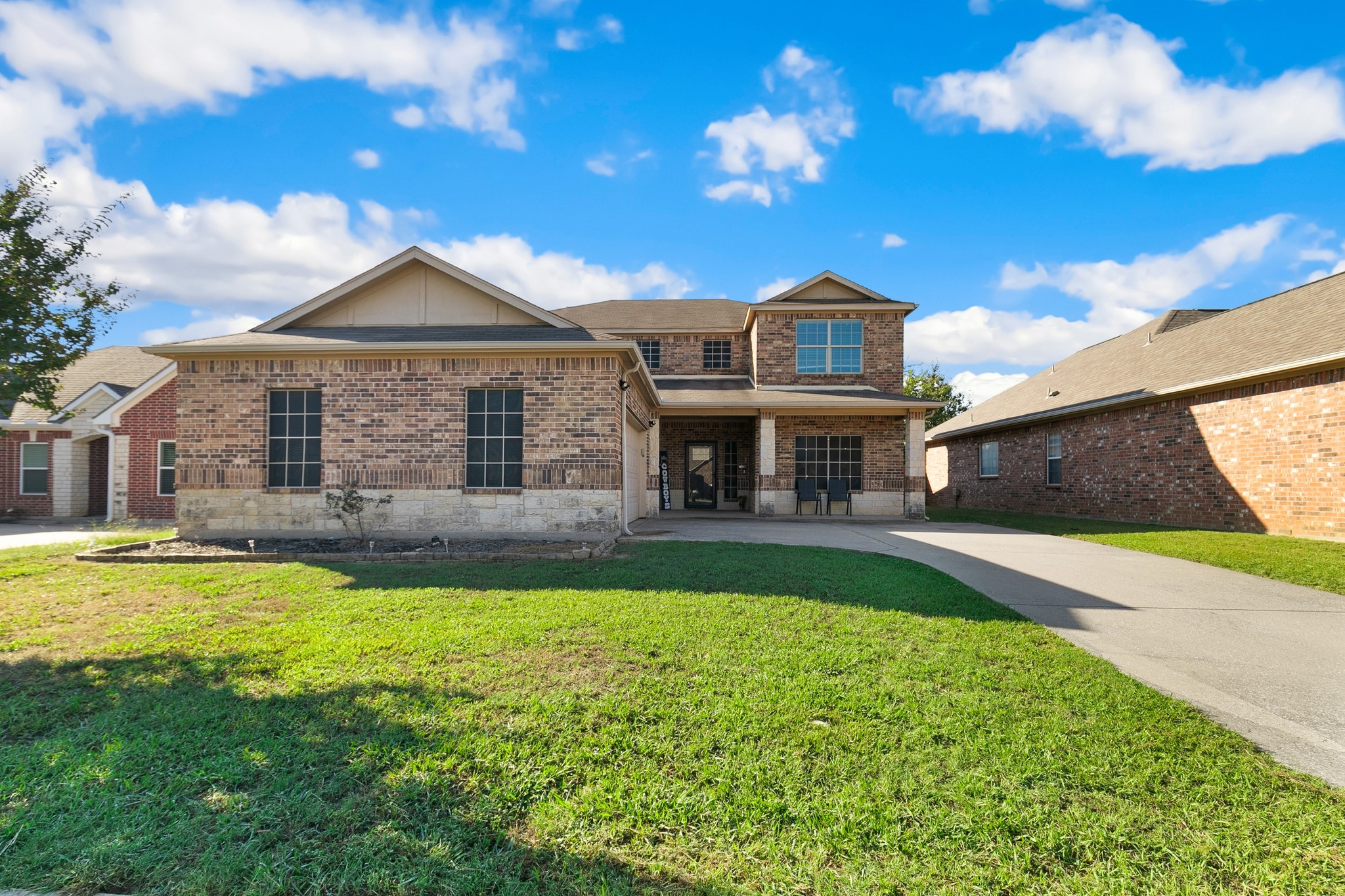 107 Ashlyn Court — photo