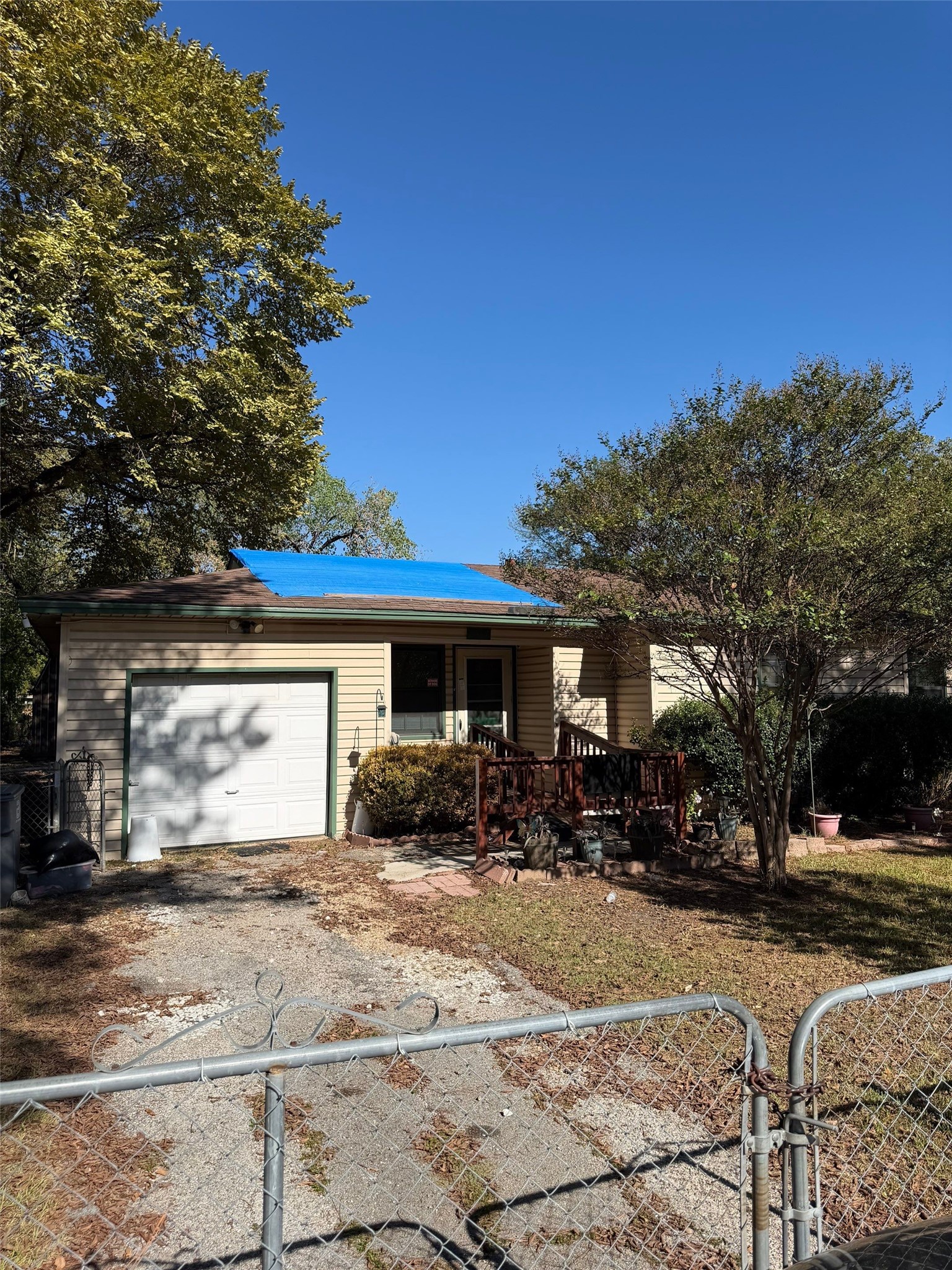 2317 Coldbrook Lane — photo