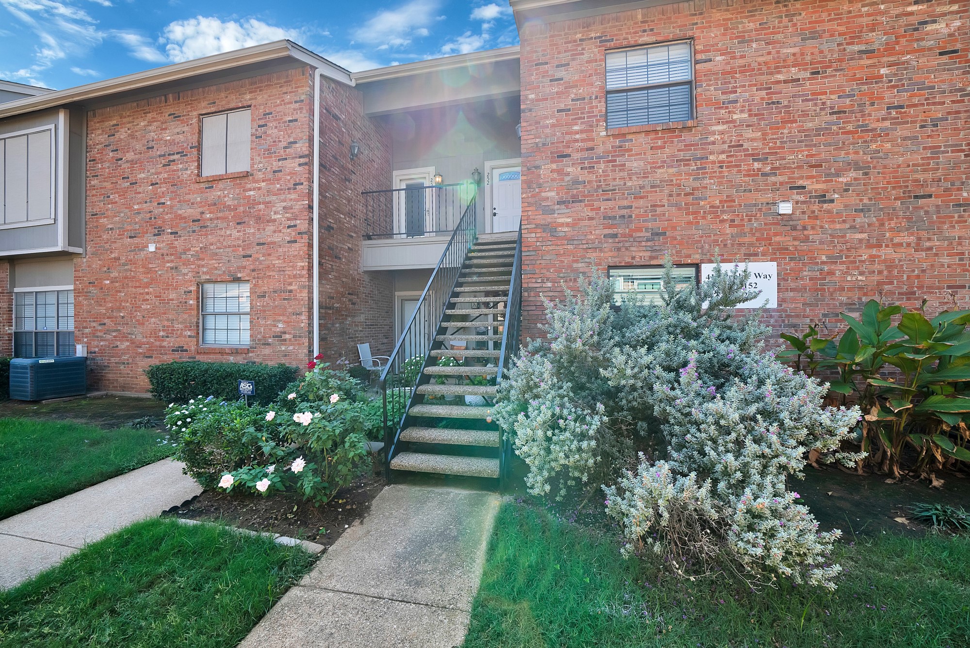 412 Pebble Way Unit 251 — photo