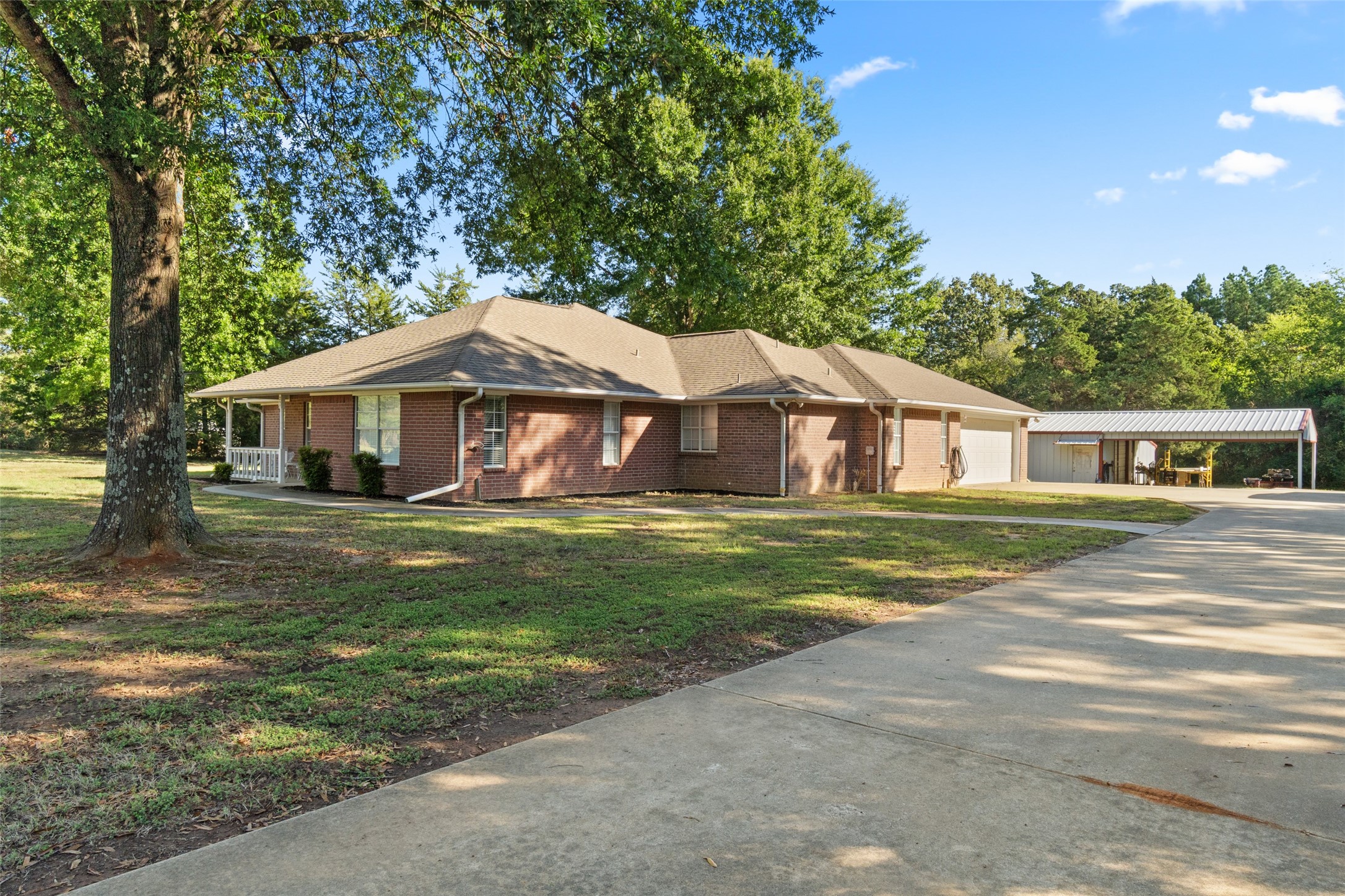 257 SE County Road 4280 — photo