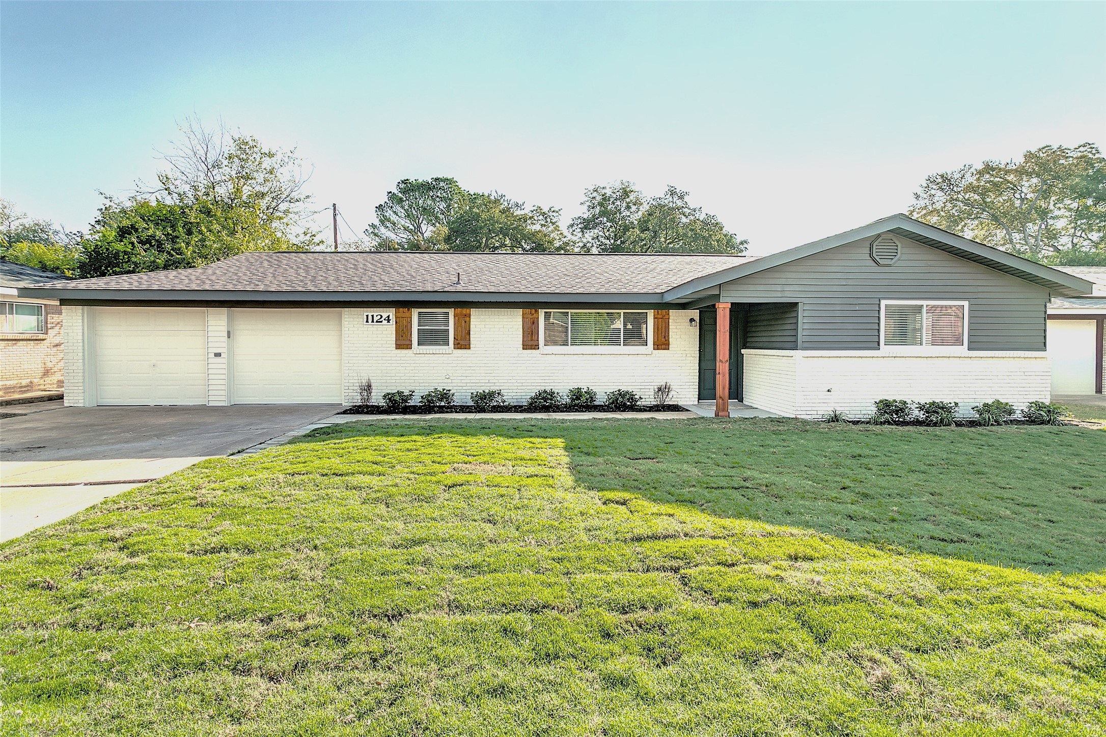 1124 Norwood Drive — photo