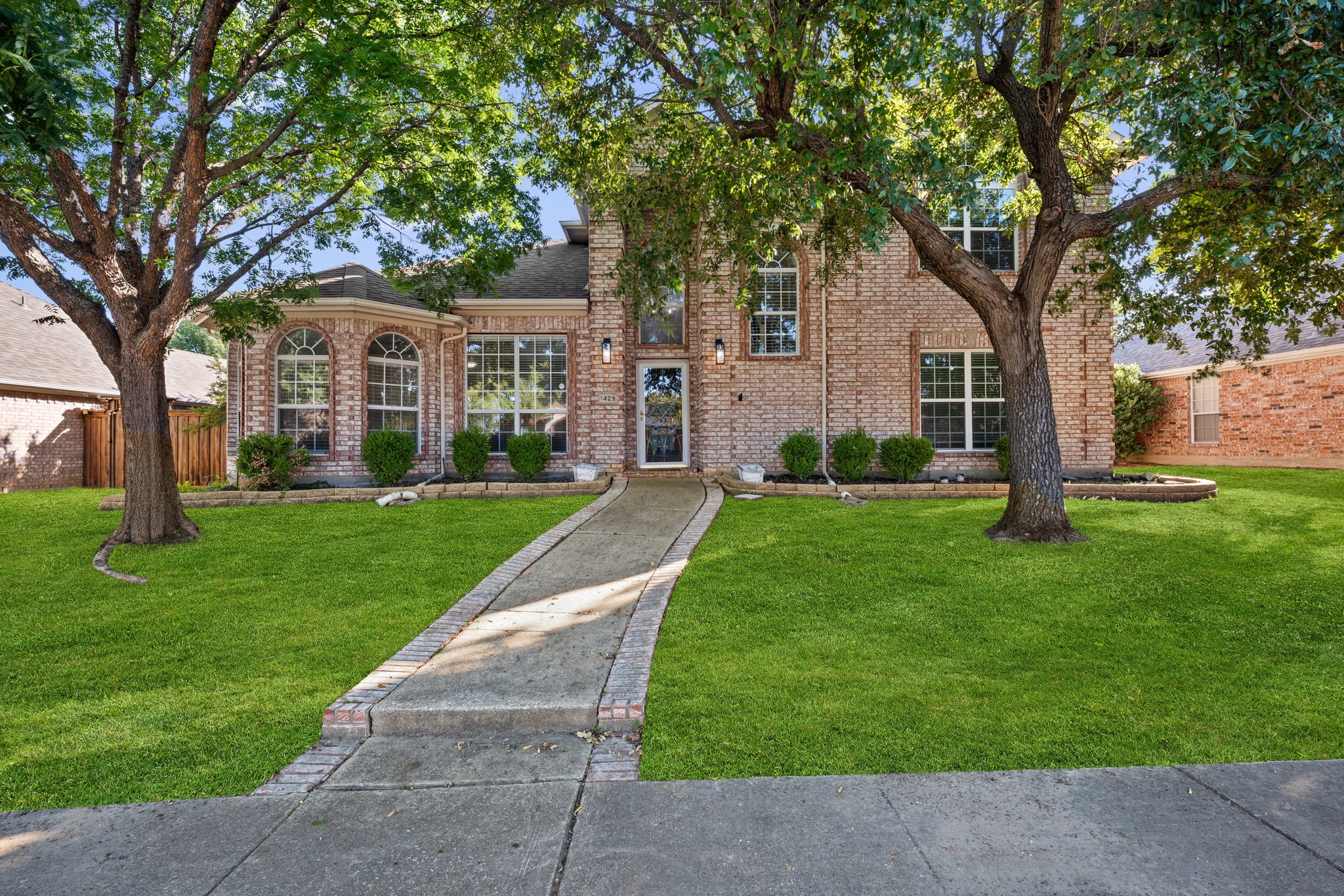 1429 Glendover Drive — photo