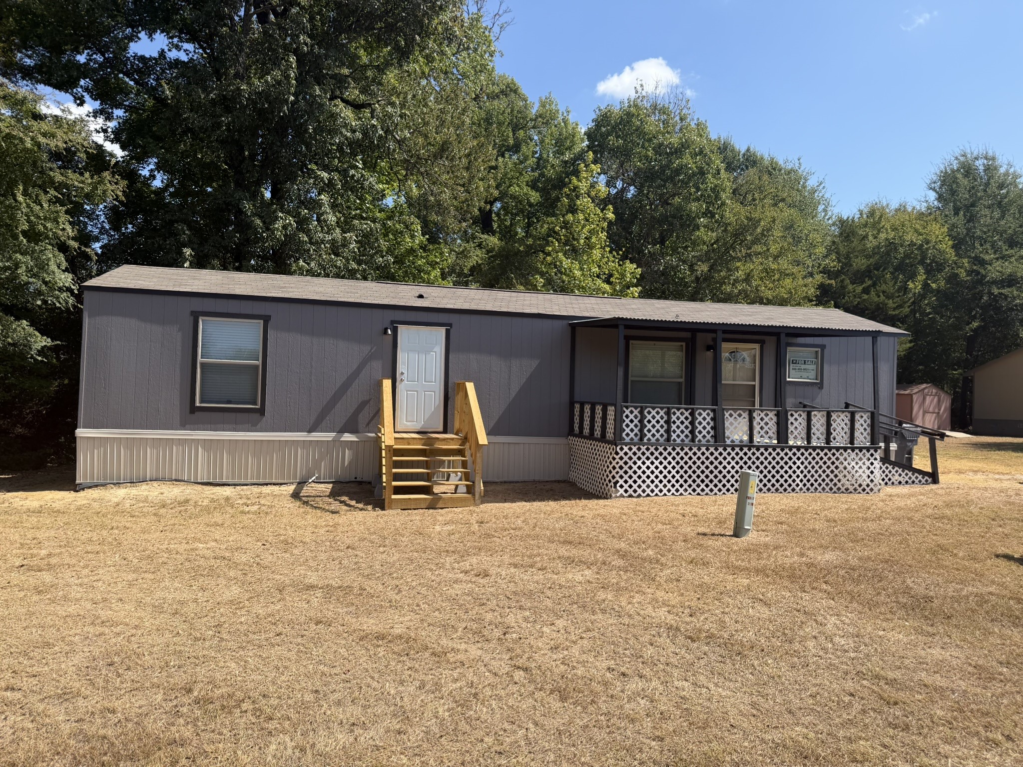 700 Choctaw — photo