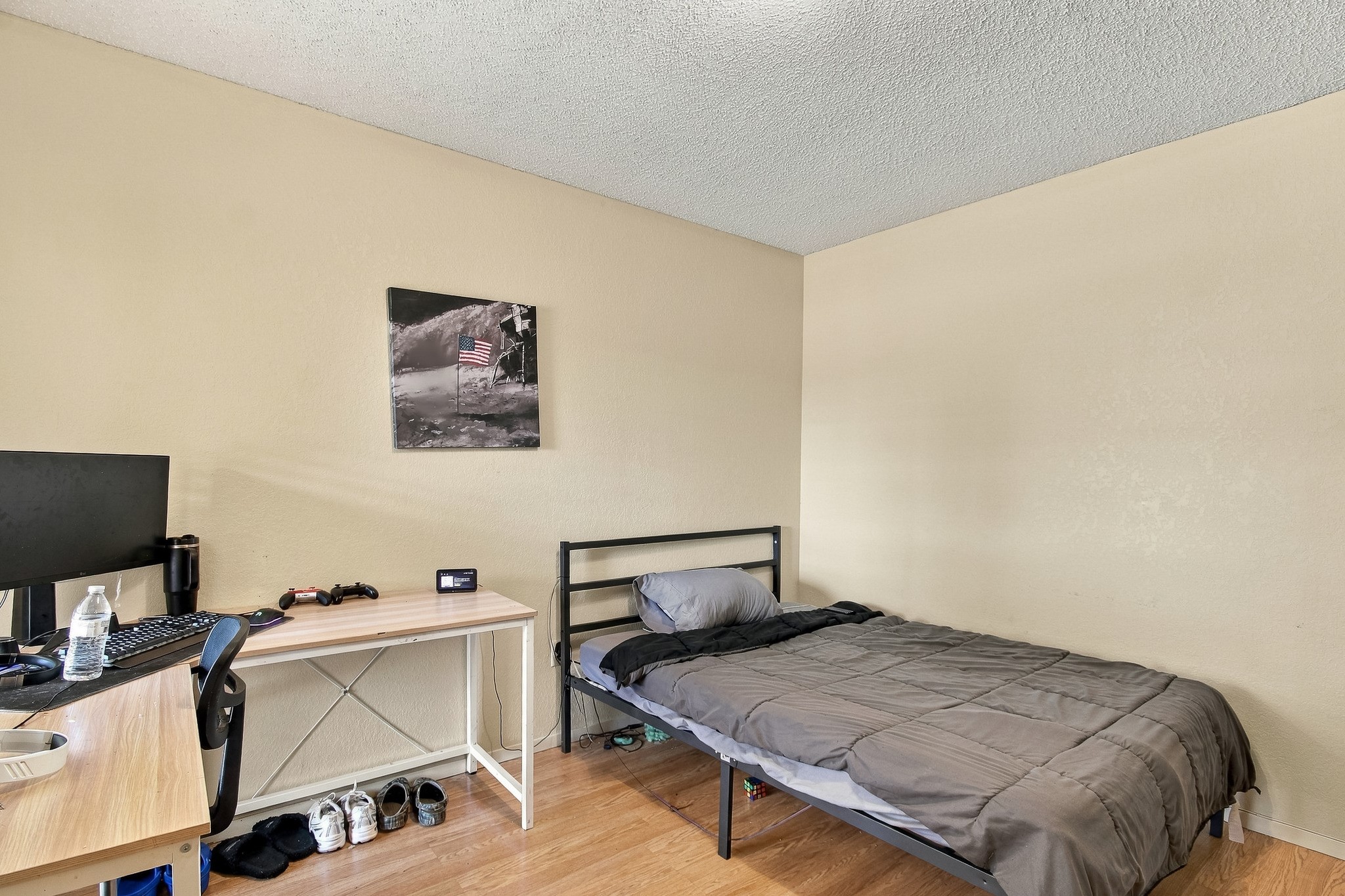 4018 Bay Hill Drive — photo
