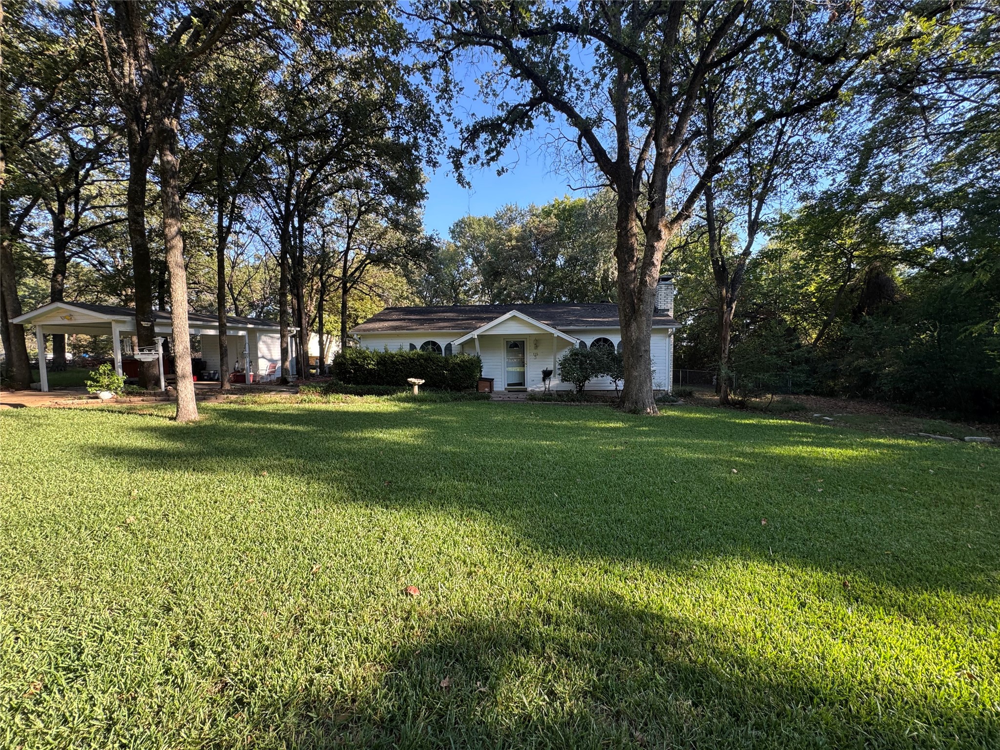 115 Seaside Drive — photo