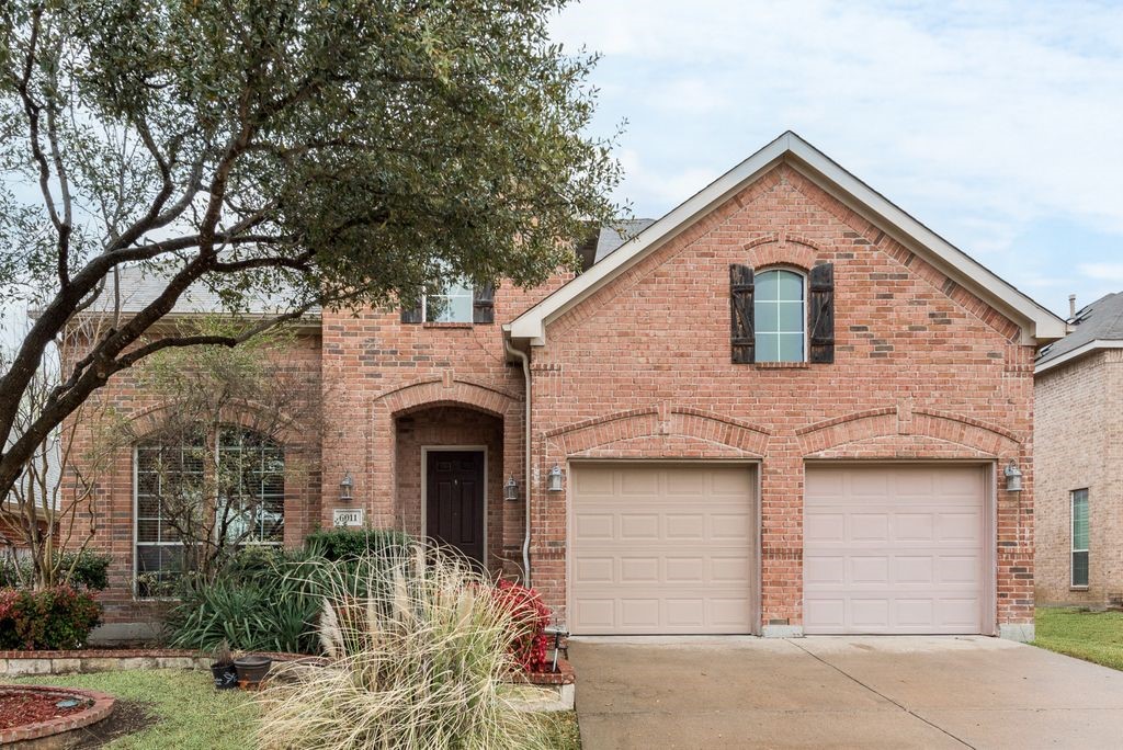 6011 Crestridge Lane — photo