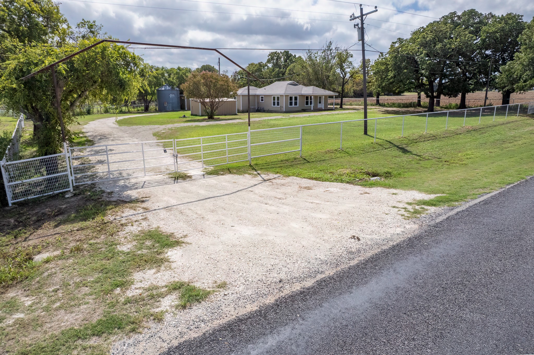 36074 N FM 219 — photo