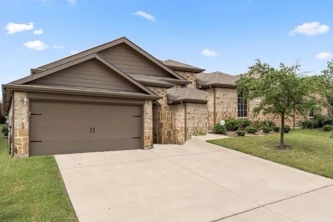 905 Decker Drive — photo