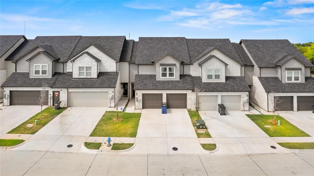 1009 Debby Court — photo