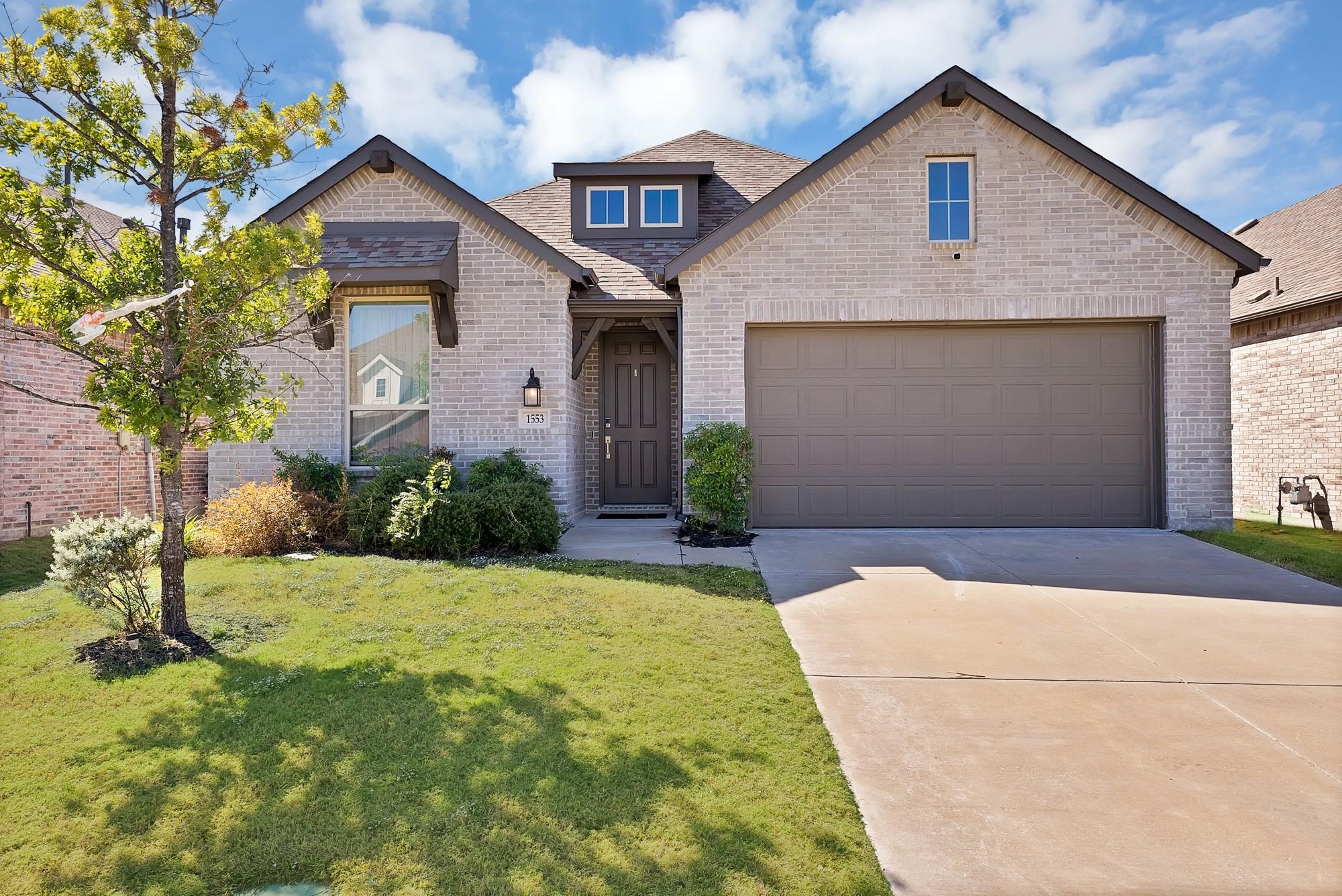 1553 Wyler Drive — photo