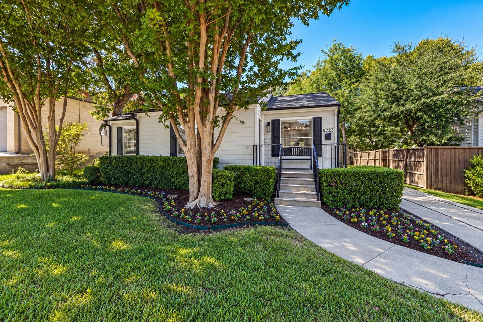 8723 Glencrest Lane — photo