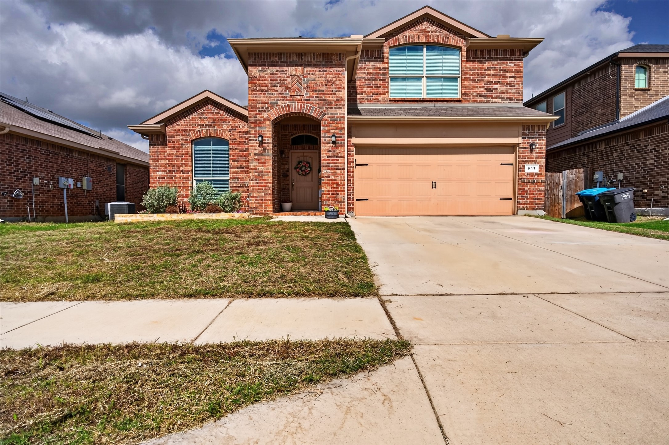 917 Doe Meadow Drive — photo