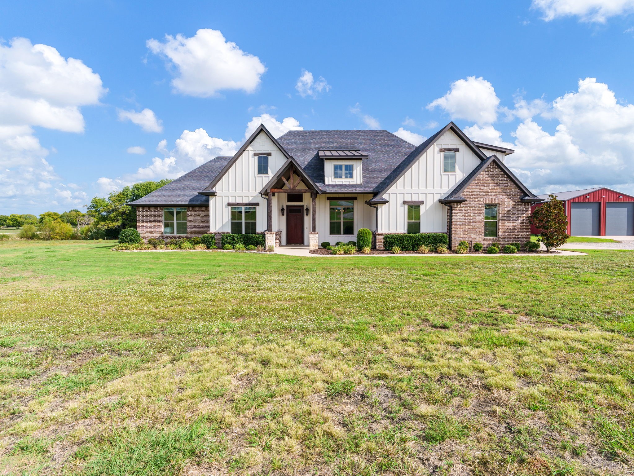 121 Pecan Valley Court — photo