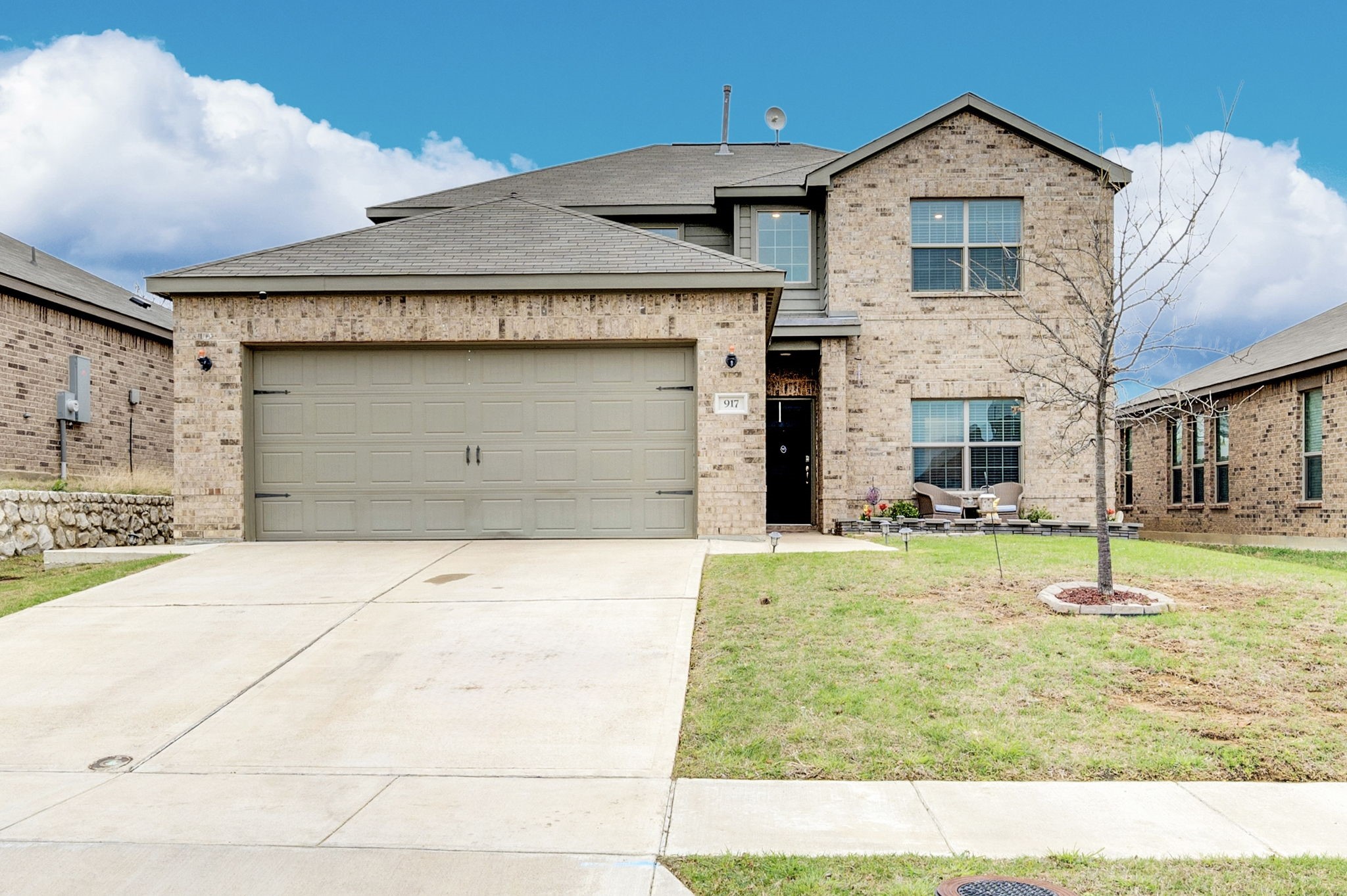 917 Clark Drive — photo