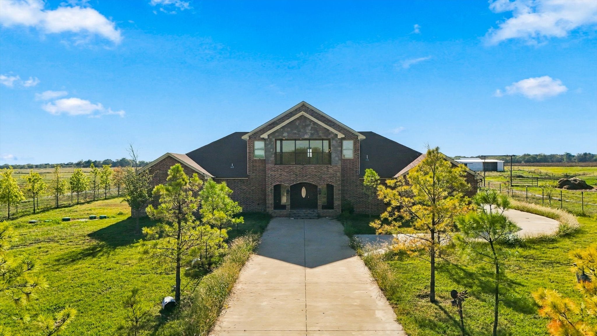 573 Hcr 2431 — photo