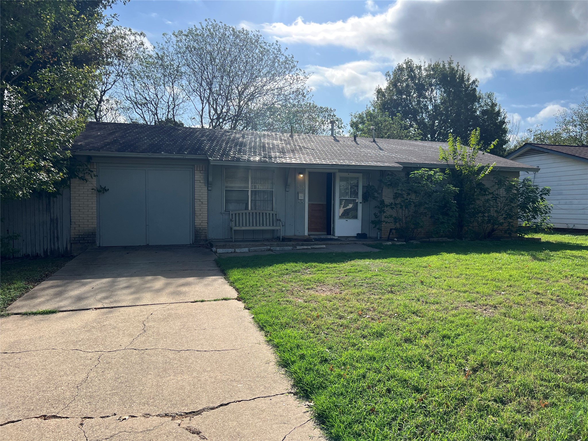 518 Stonewall Drive — photo