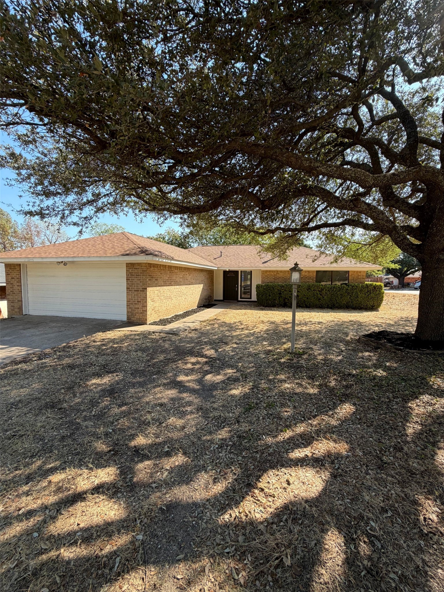 8724 Cameron Road — photo