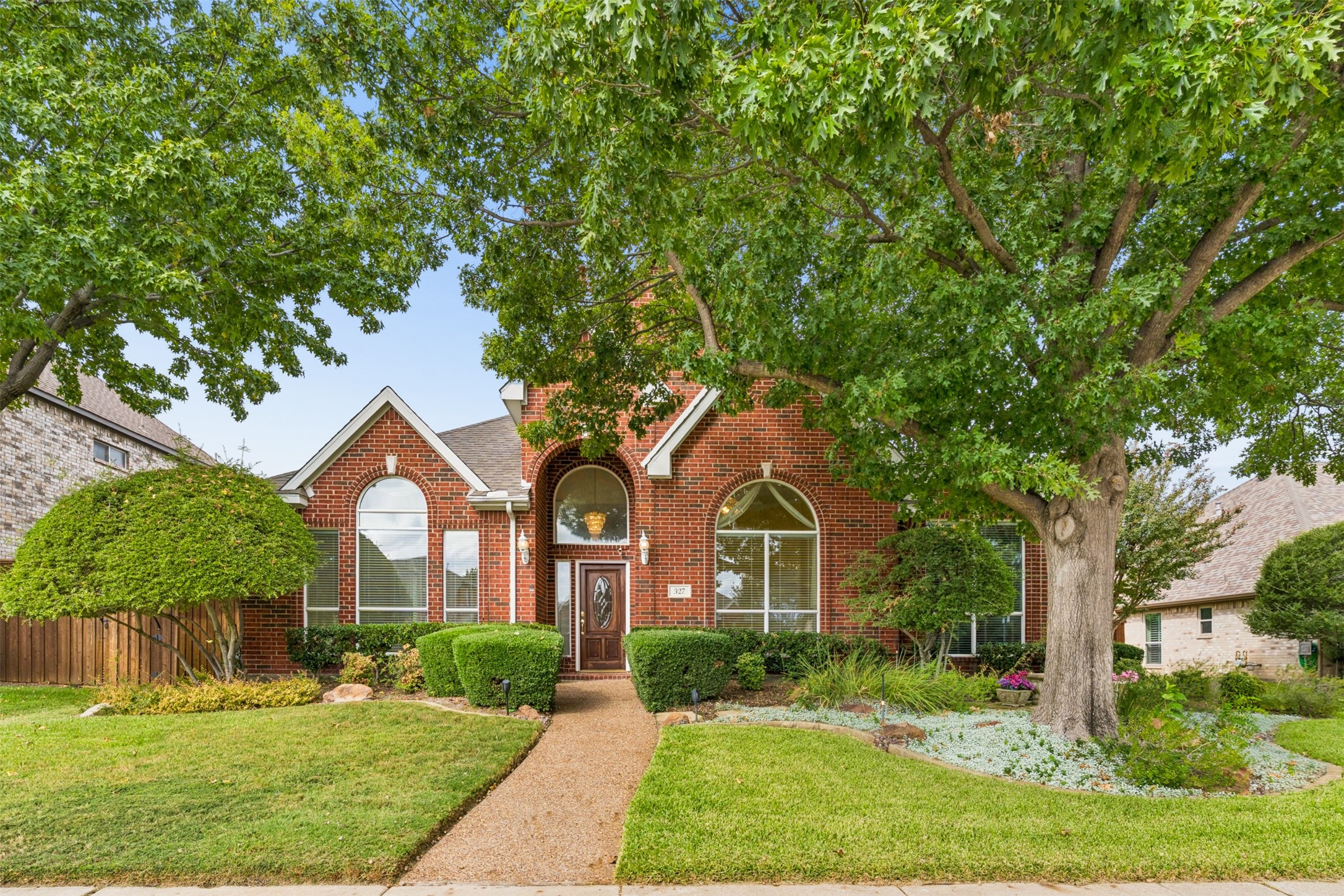 327 Hampton Court, Coppell, TX 75019 — photo 2
