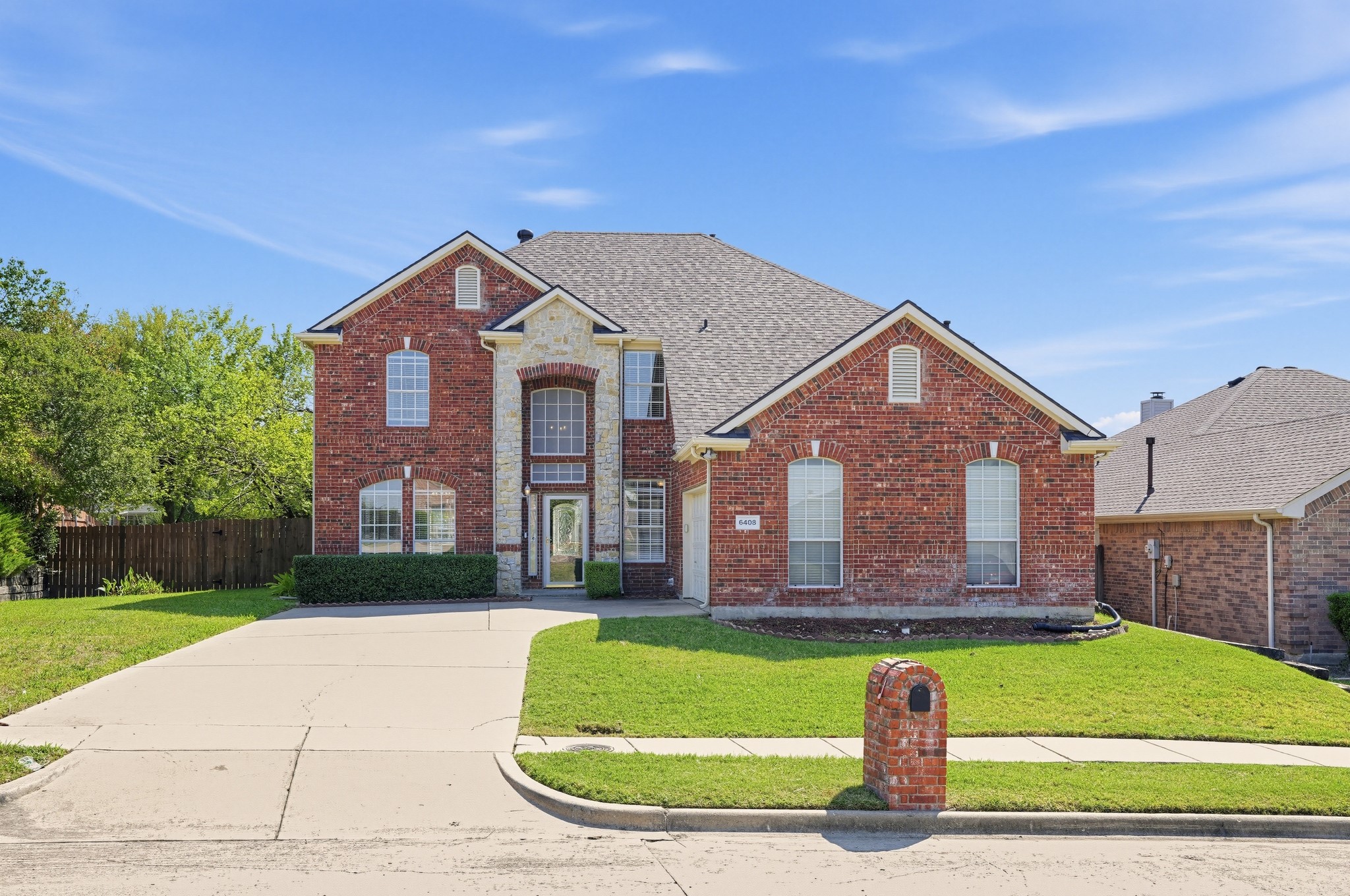6408 Canyon Lake Drive — photo