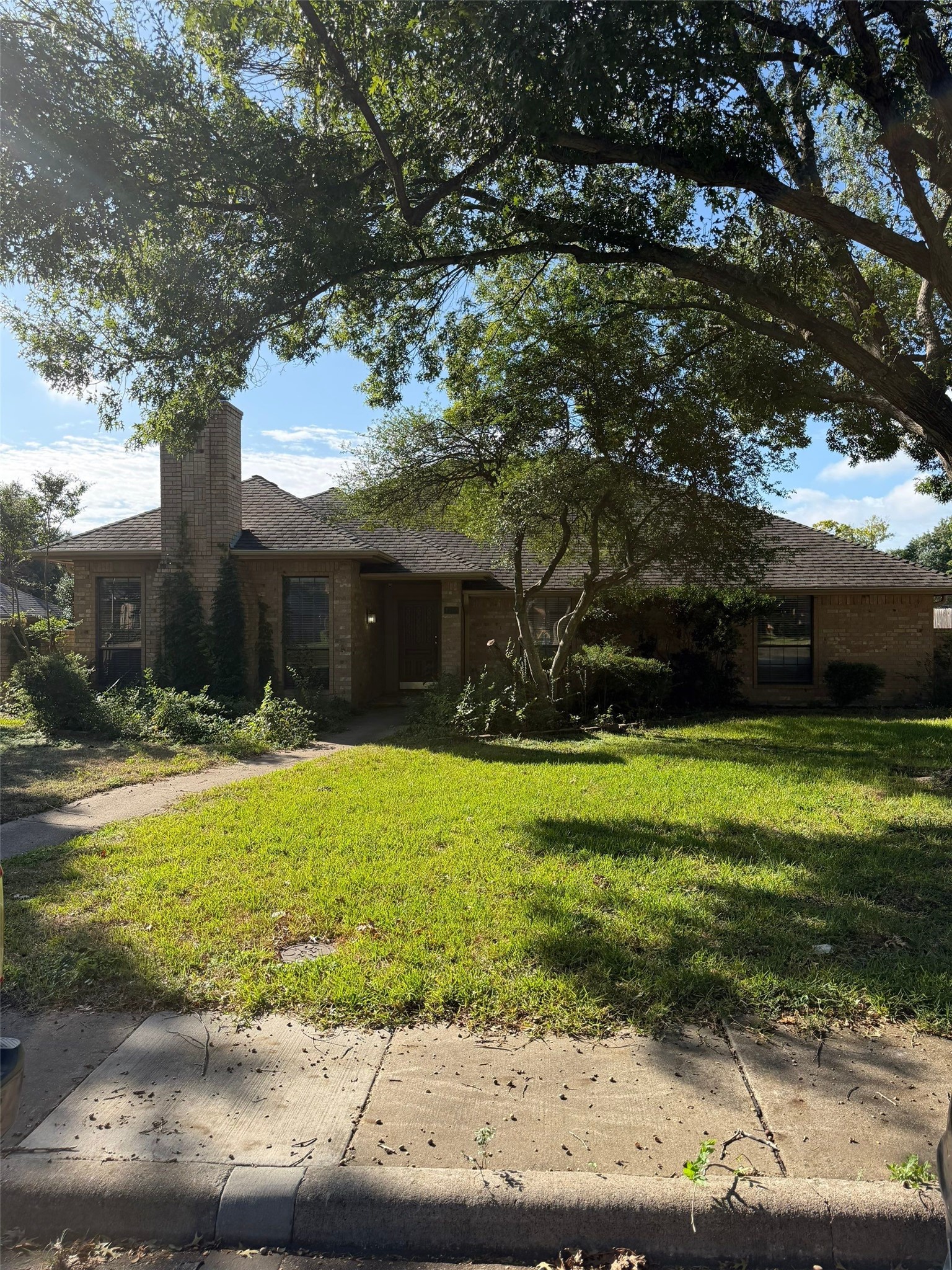 1310 Briarmeade Drive — photo