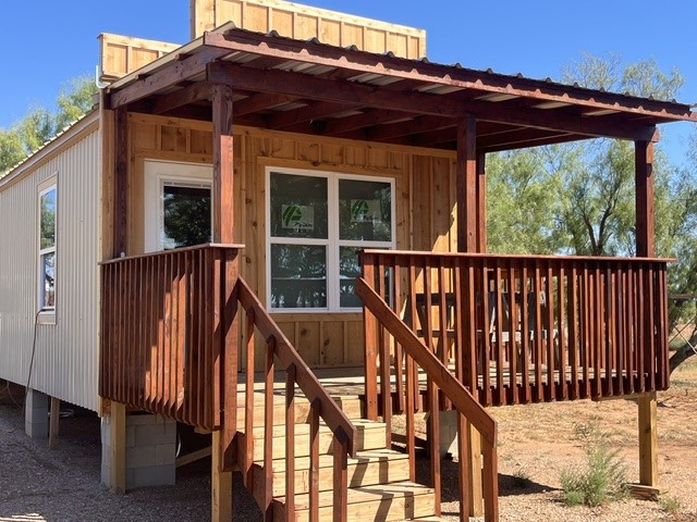 Home in Roby, TX 79543 — photo 2