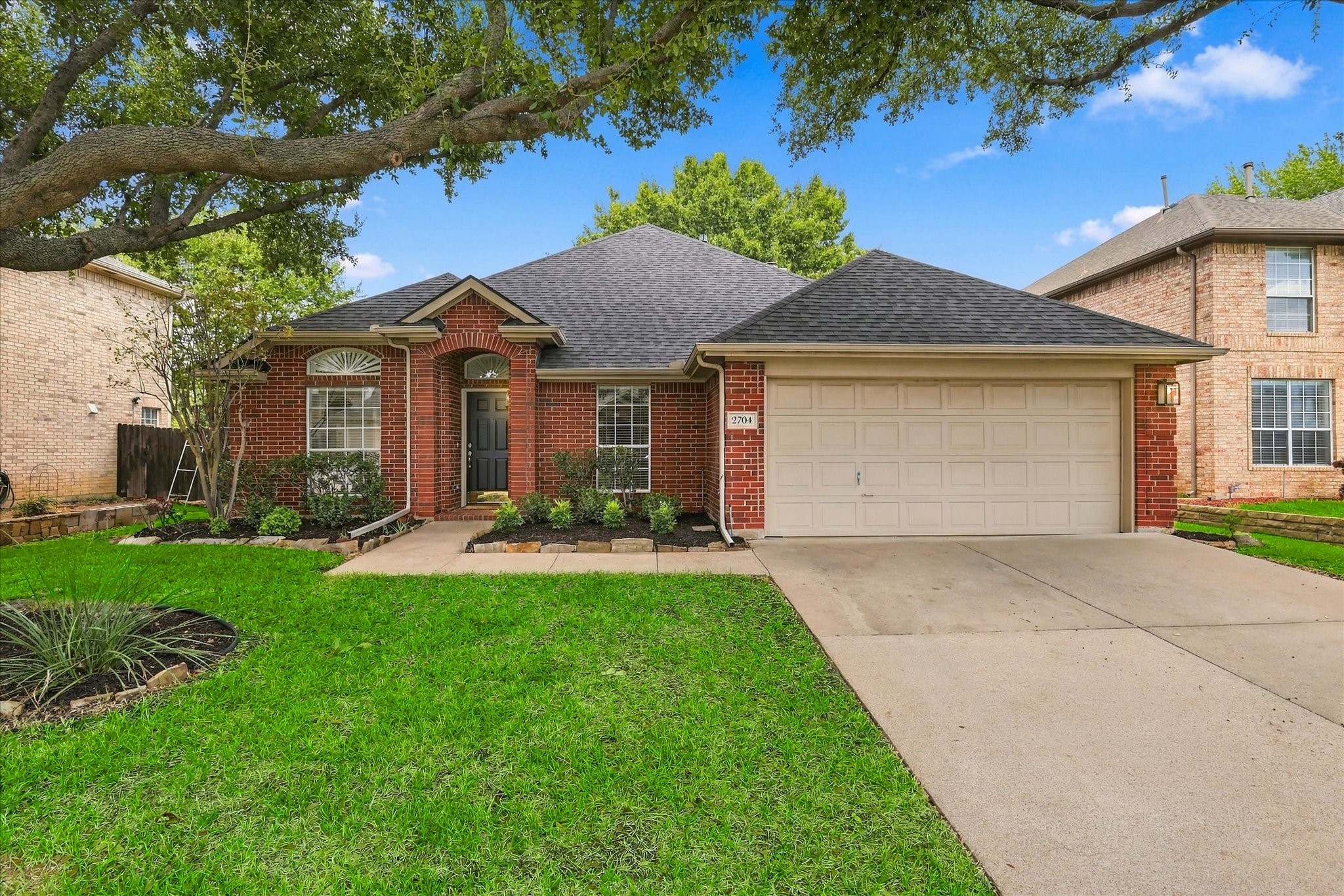 2704 Timberwood Drive — photo