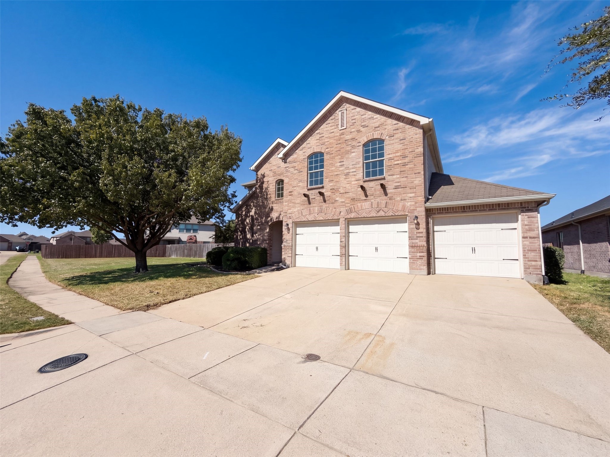 2030 Uvalde Drive — photo