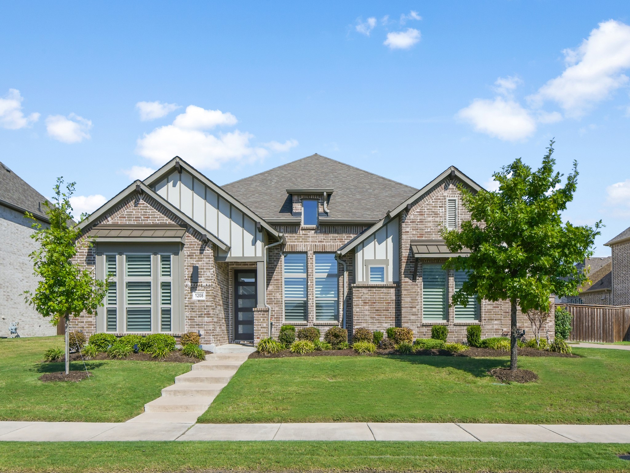 1208 Middleton Drive — photo