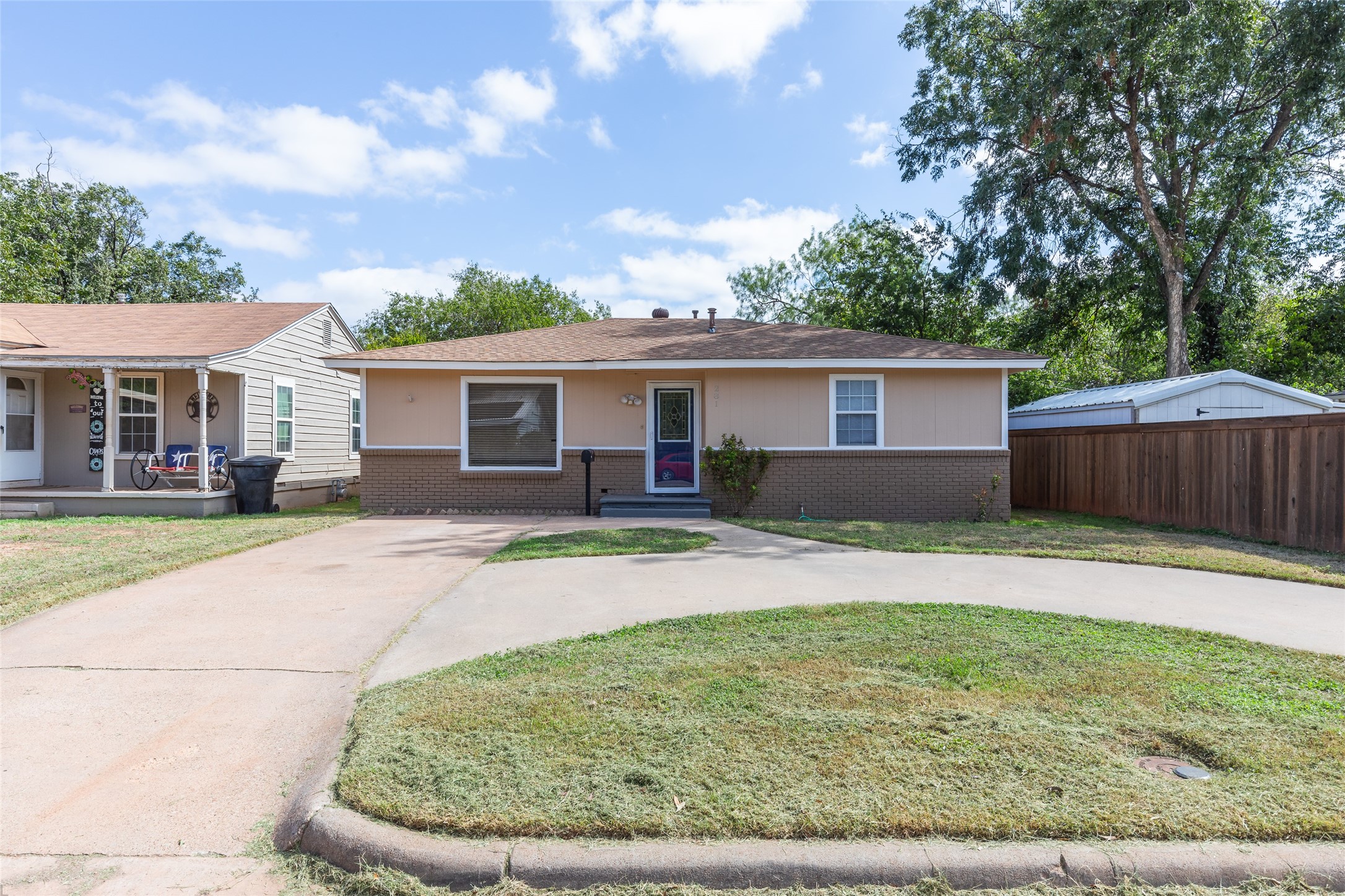 281 Clyde Street, Abilene, TX 79605 — photo 2
