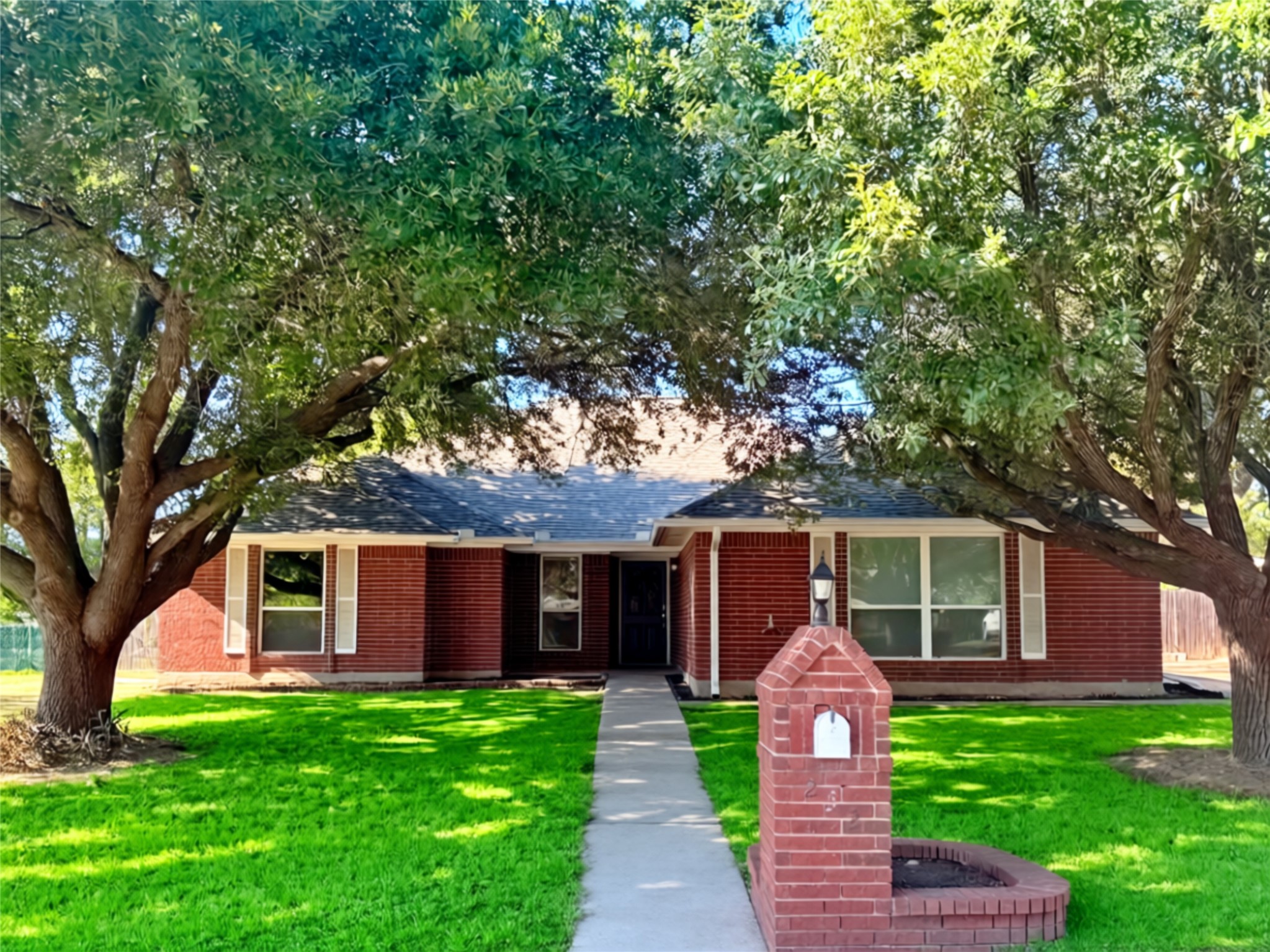 232 Crescent Drive — photo