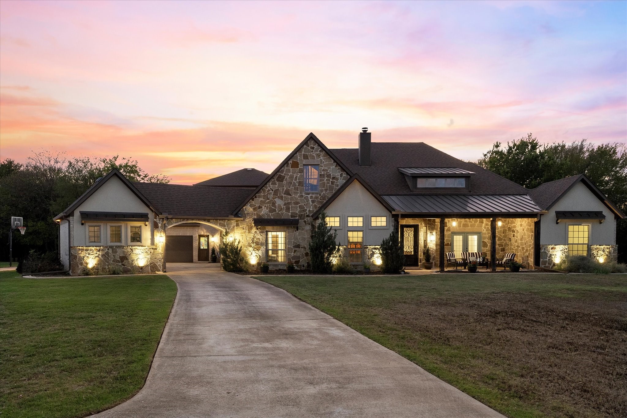 232 Branding Iron Court — photo