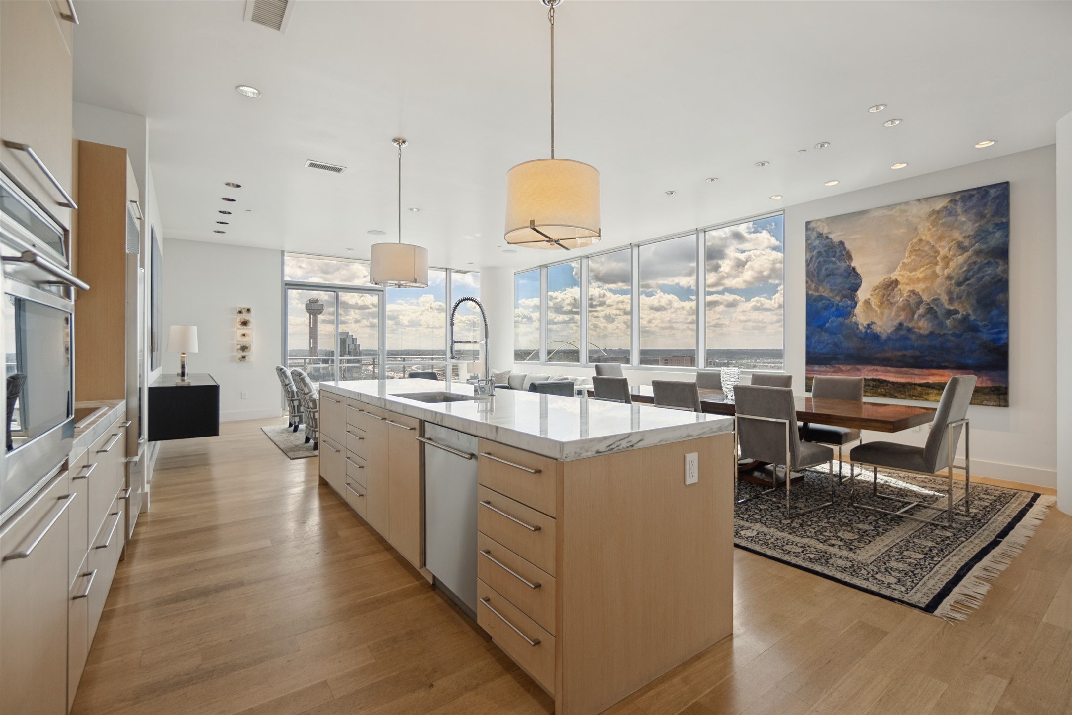 2200 Victory Avenue Unit 1705 — photo